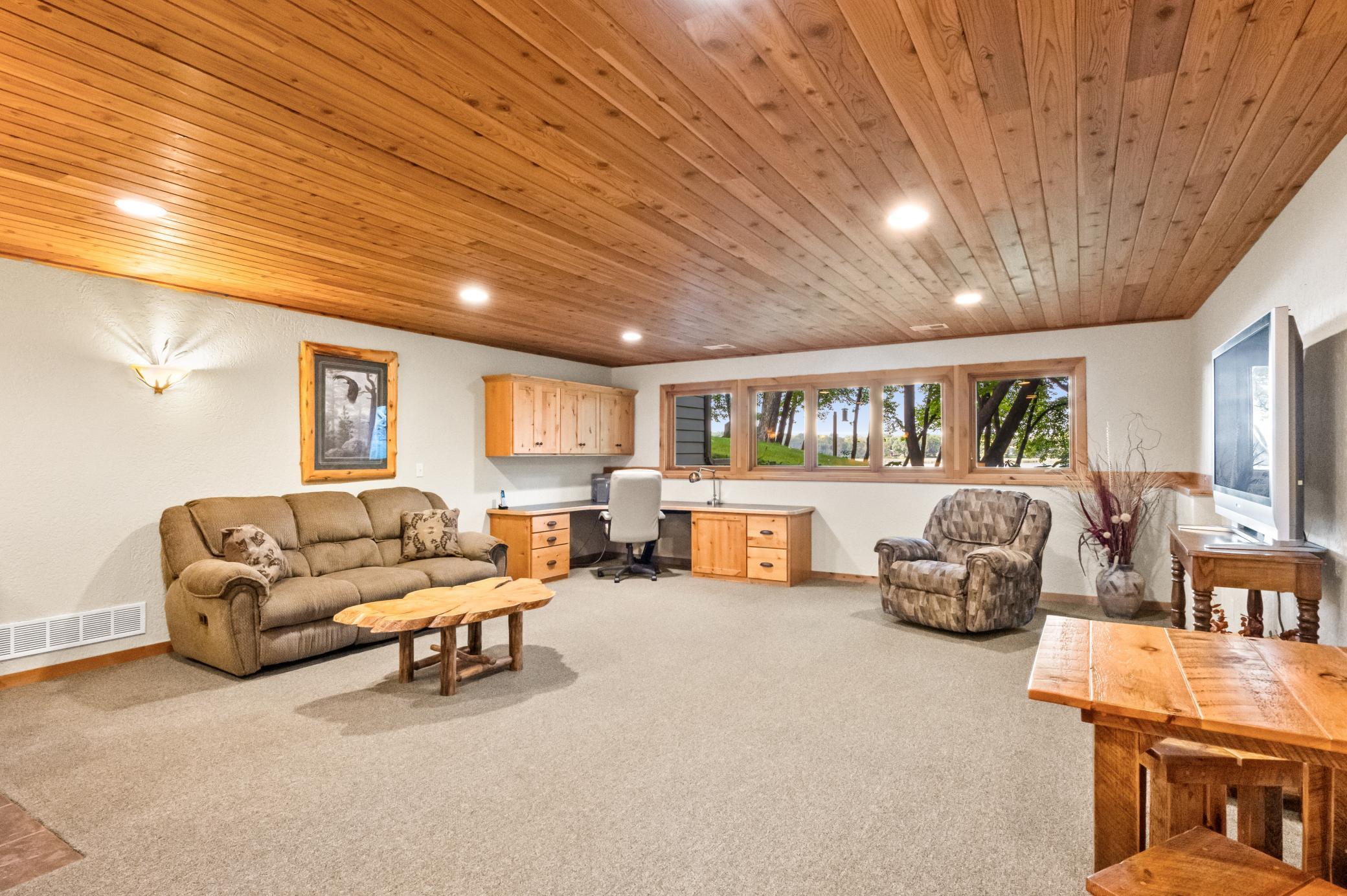 2006 single family home for sale at 8612 S Union Lake Drive SE in Alexandria, MN — 4 bed, 3 bath (photo 29 of 78)