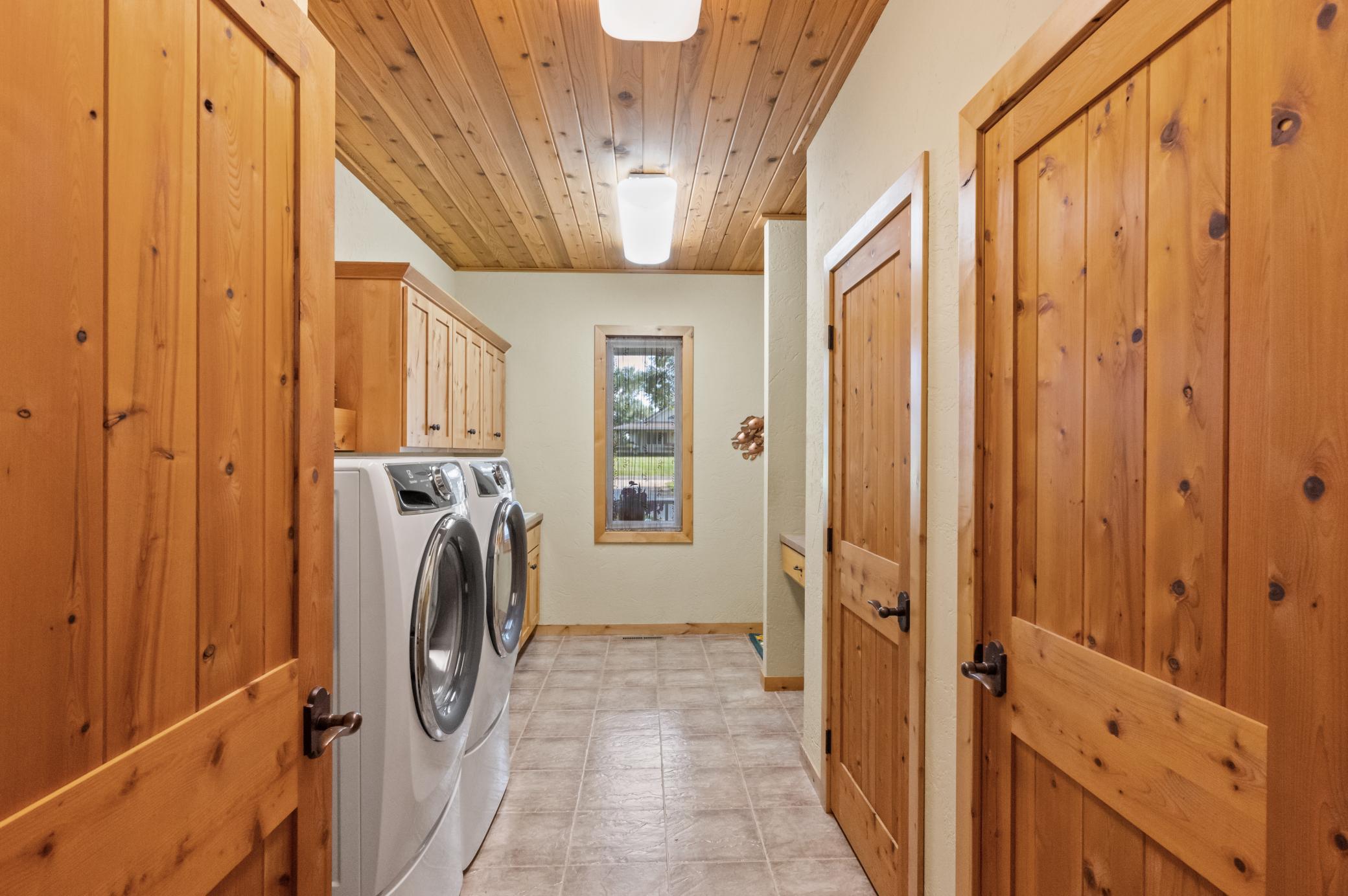 2006 single family home for sale at 8612 S Union Lake Drive SE in Alexandria, MN — 4 bed, 3 bath (photo 34 of 78)