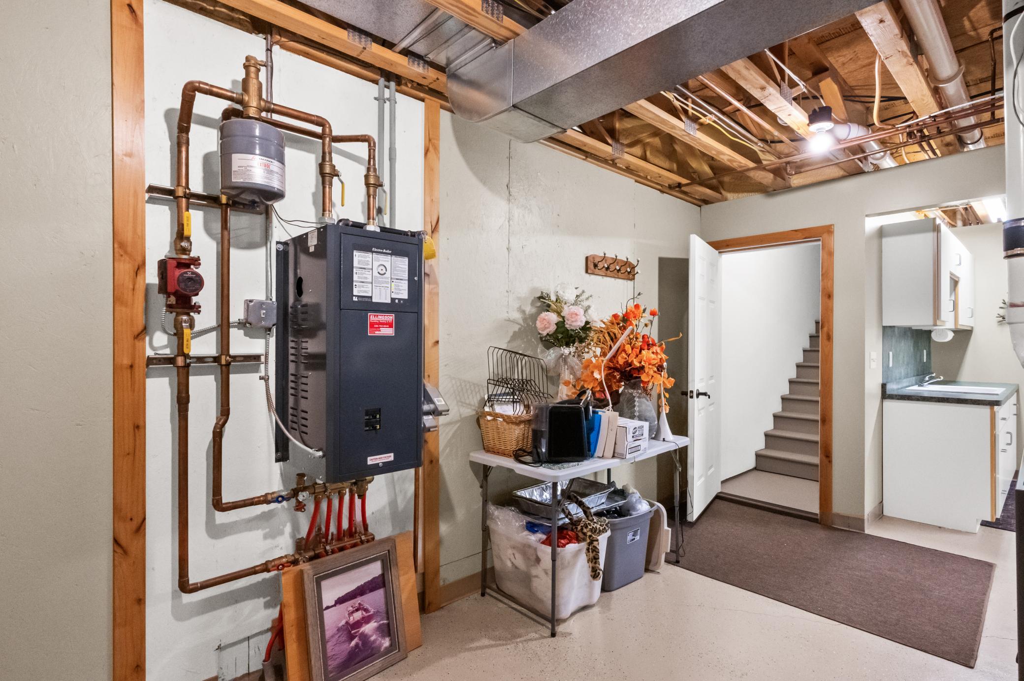 2006 single family home for sale at 8612 S Union Lake Drive SE in Alexandria, MN — 4 bed, 3 bath (photo 71 of 78)