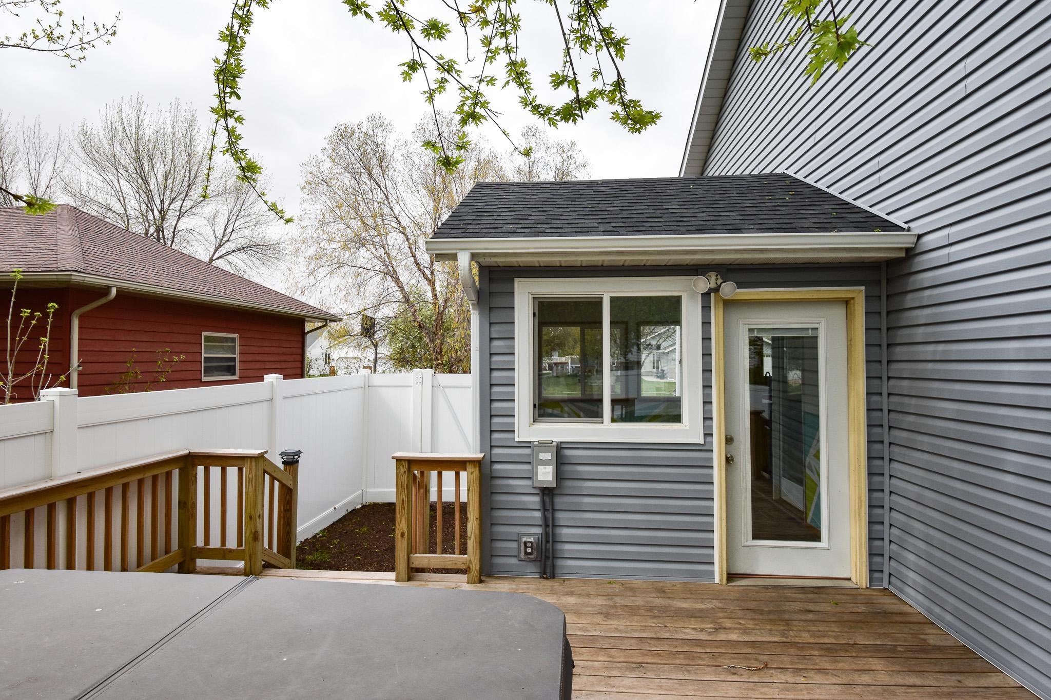 1806 36 1/2 Avenue S, Fargo ND 58104 - Photo 40 of 54