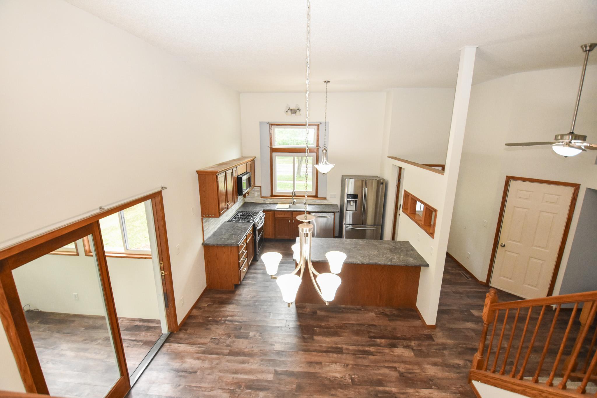 1993 single family home for sale at 1806 36 1/2 Avenue S in Fargo, ND — 4 bed, 2 bath (photo 14 of 60)
