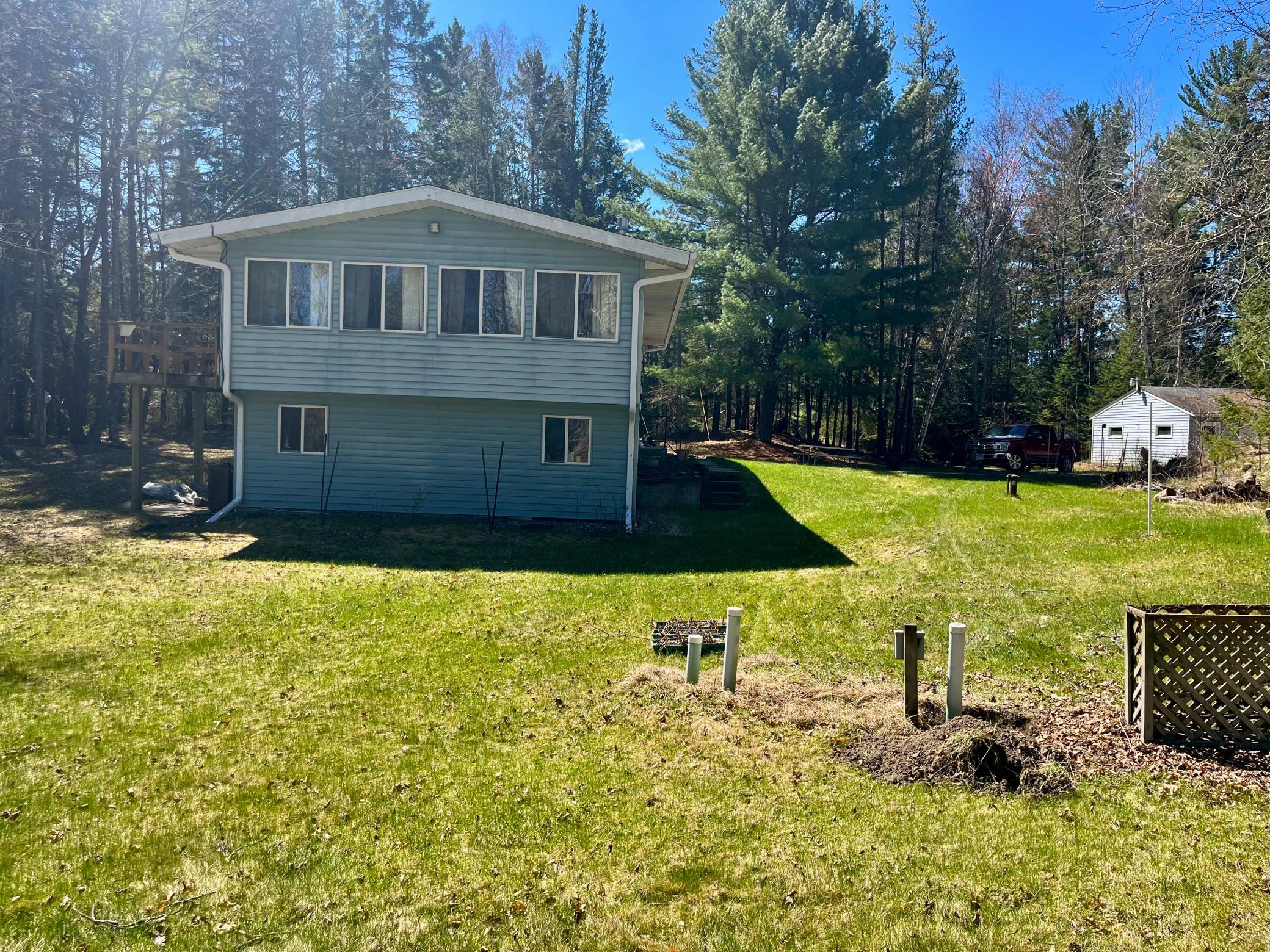 1978 single family home for sale at 1206 E Ottum Avenue in Bigfork, MN — 3 bed, 2 bath (photo 3 of 13)