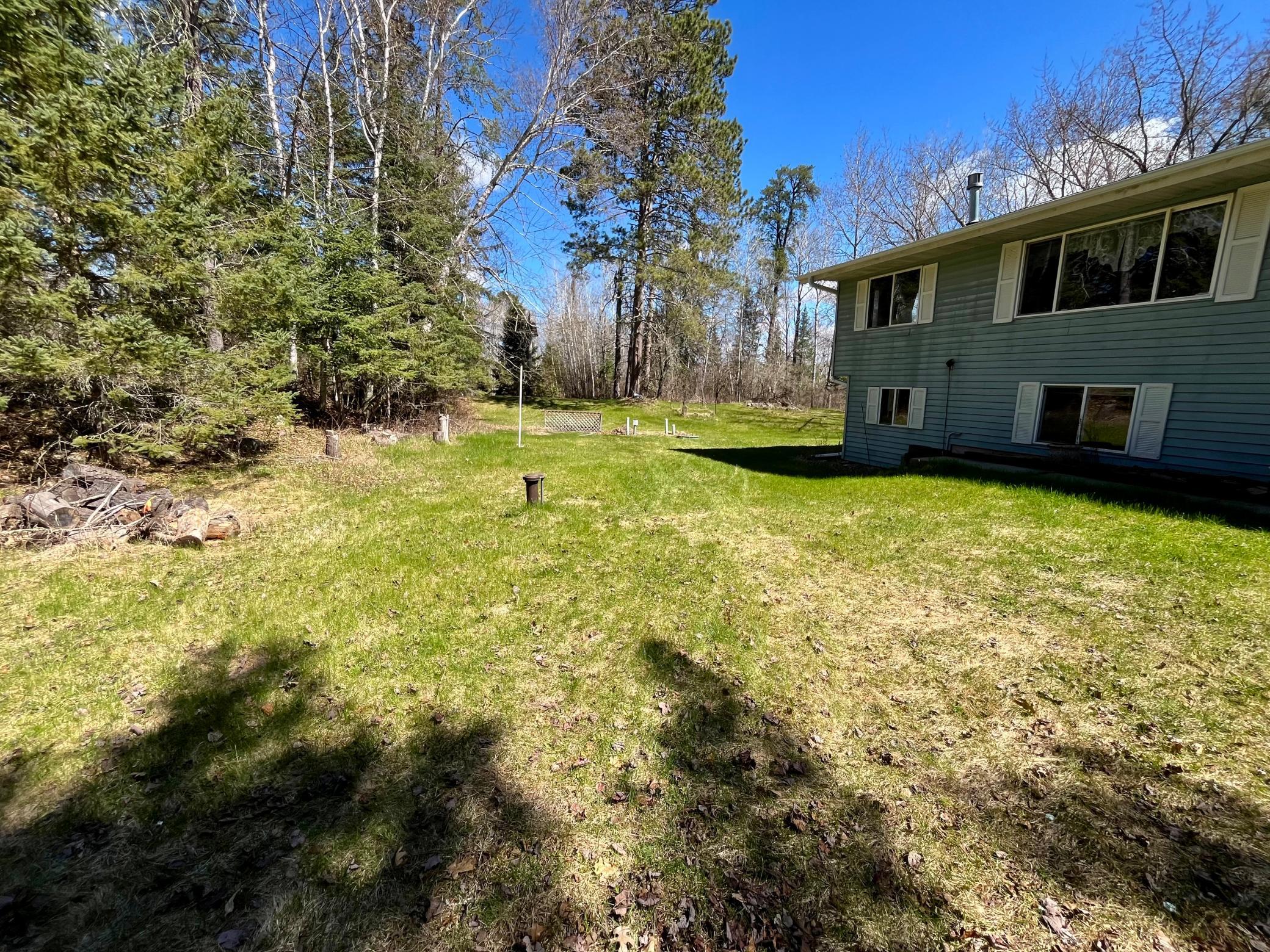 1978 single family home for sale at 1206 E Ottum Avenue in Bigfork, MN — 3 bed, 2 bath (photo 4 of 13)