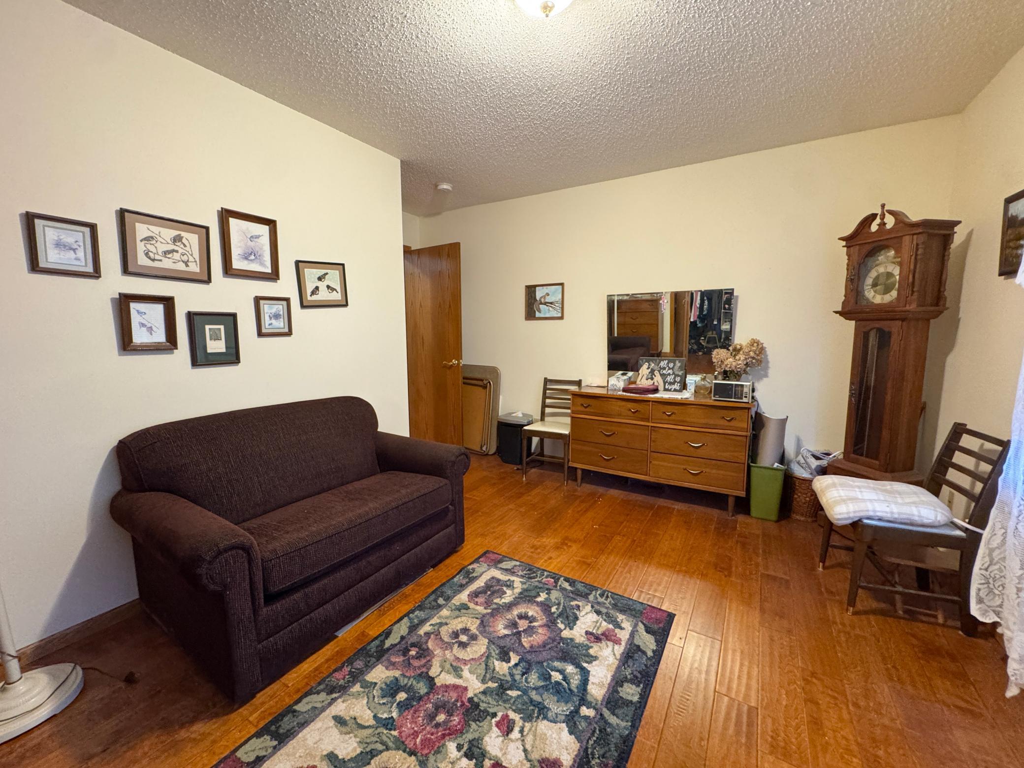 1996 twin home for sale at 2206 Arrowwood Court in Fergus Falls, MN — 2 bed, 2 bath (photo 15 of 26)