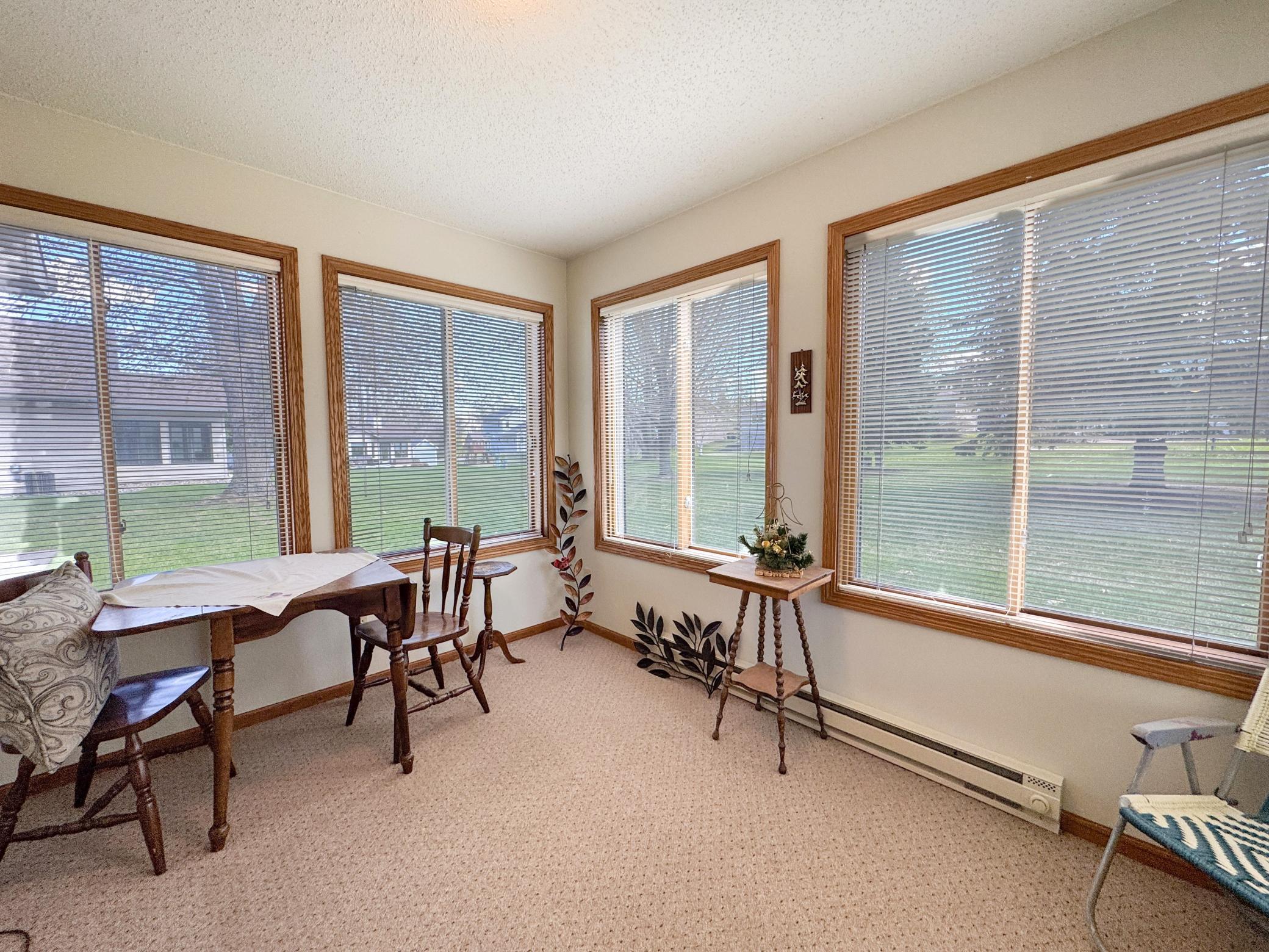 1996 twin home for sale at 2206 Arrowwood Court in Fergus Falls, MN — 2 bed, 2 bath (photo 19 of 26)