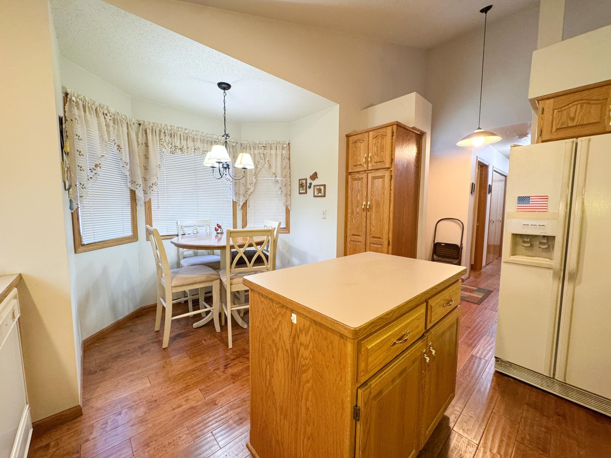 1996 twin home for sale at 2206 Arrowwood Court in Fergus Falls, MN — 2 bed, 2 bath (photo 7 of 26)