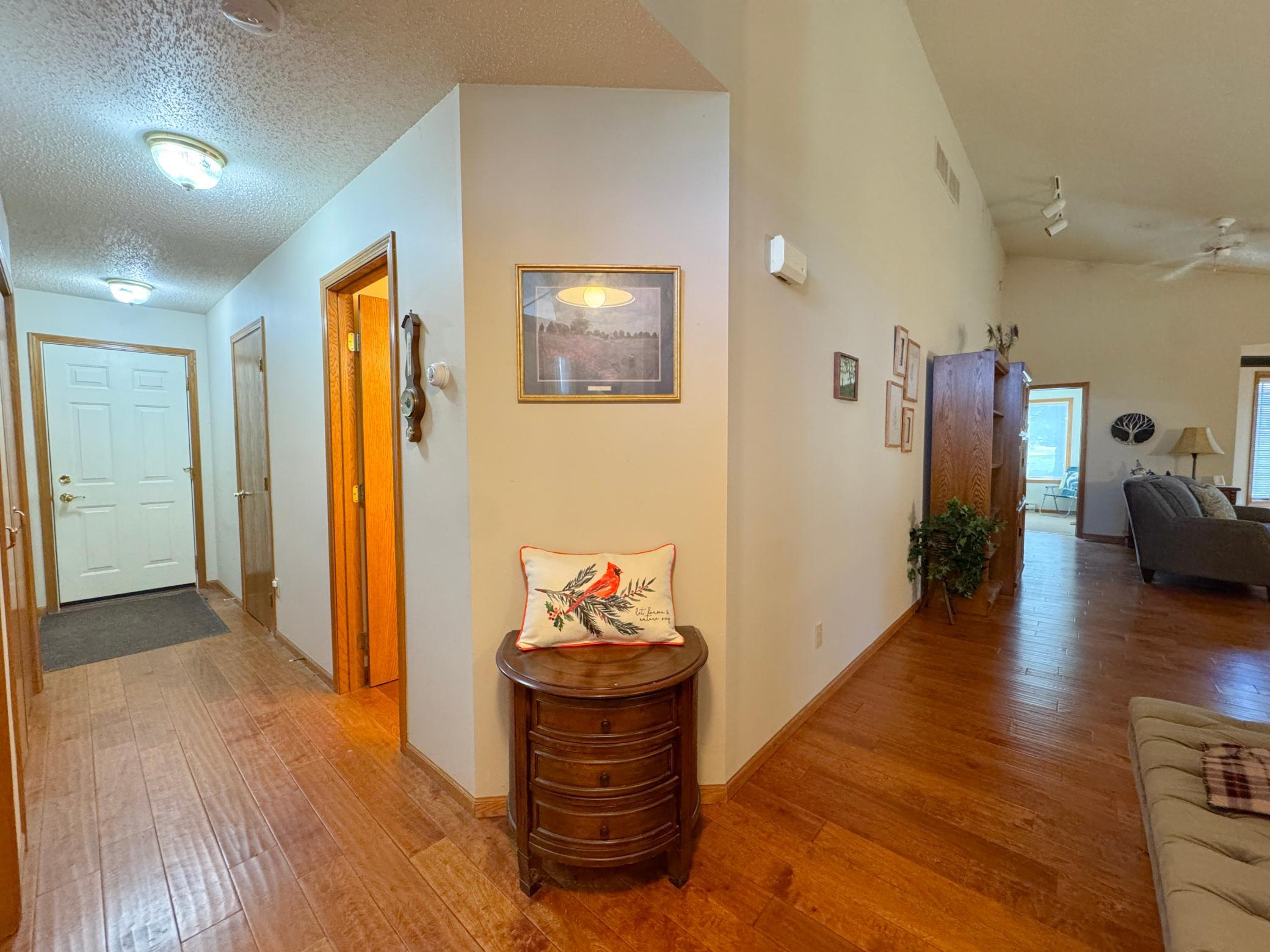 1996 twin home for sale at 2206 Arrowwood Court in Fergus Falls, MN — 2 bed, 2 bath (photo 10 of 26)
