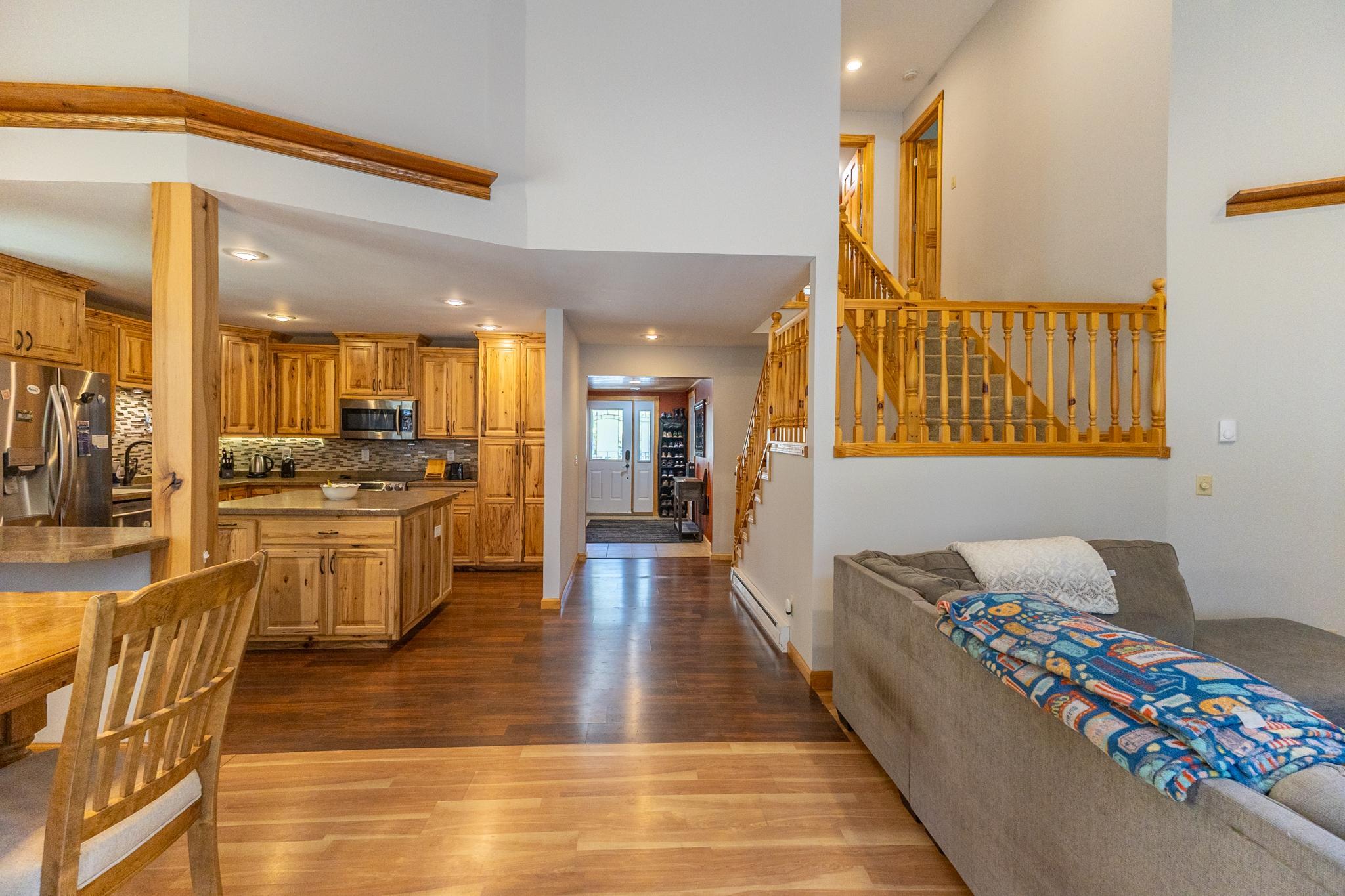 1982 single family home for sale at 508 Spruce Grove Lane NW in Bemidji, MN — 3 bed, 3 bath (photo 13 of 41)