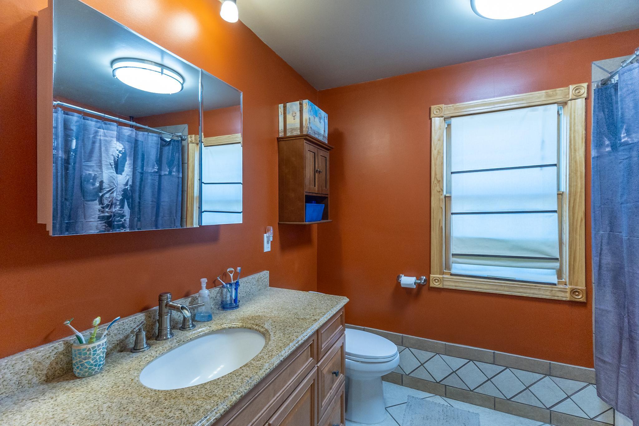 1982 single family home for sale at 508 Spruce Grove Lane NW in Bemidji, MN — 3 bed, 3 bath (photo 27 of 41)
