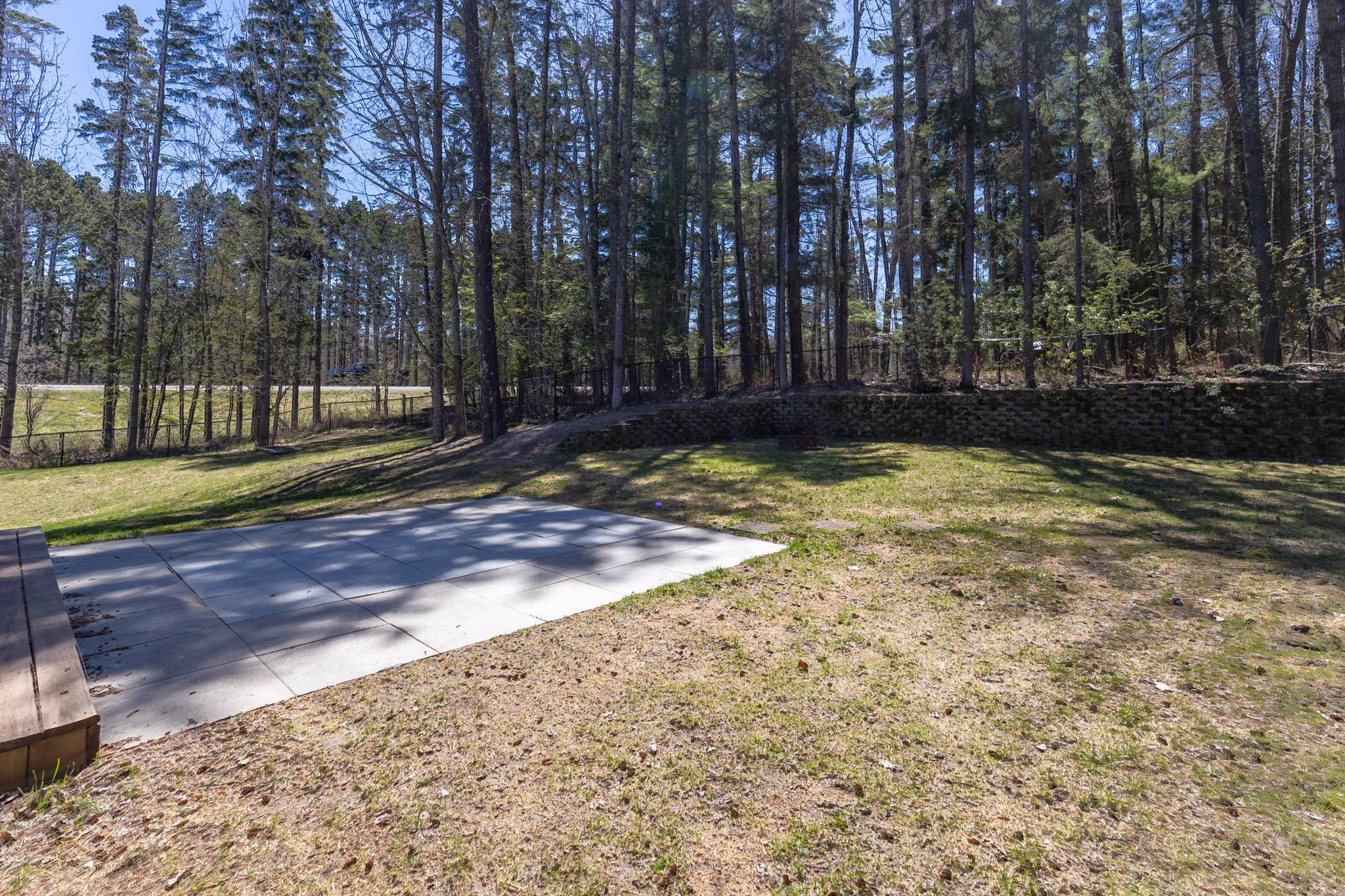 1982 single family home for sale at 508 Spruce Grove Lane NW in Bemidji, MN — 3 bed, 3 bath (photo 36 of 41)
