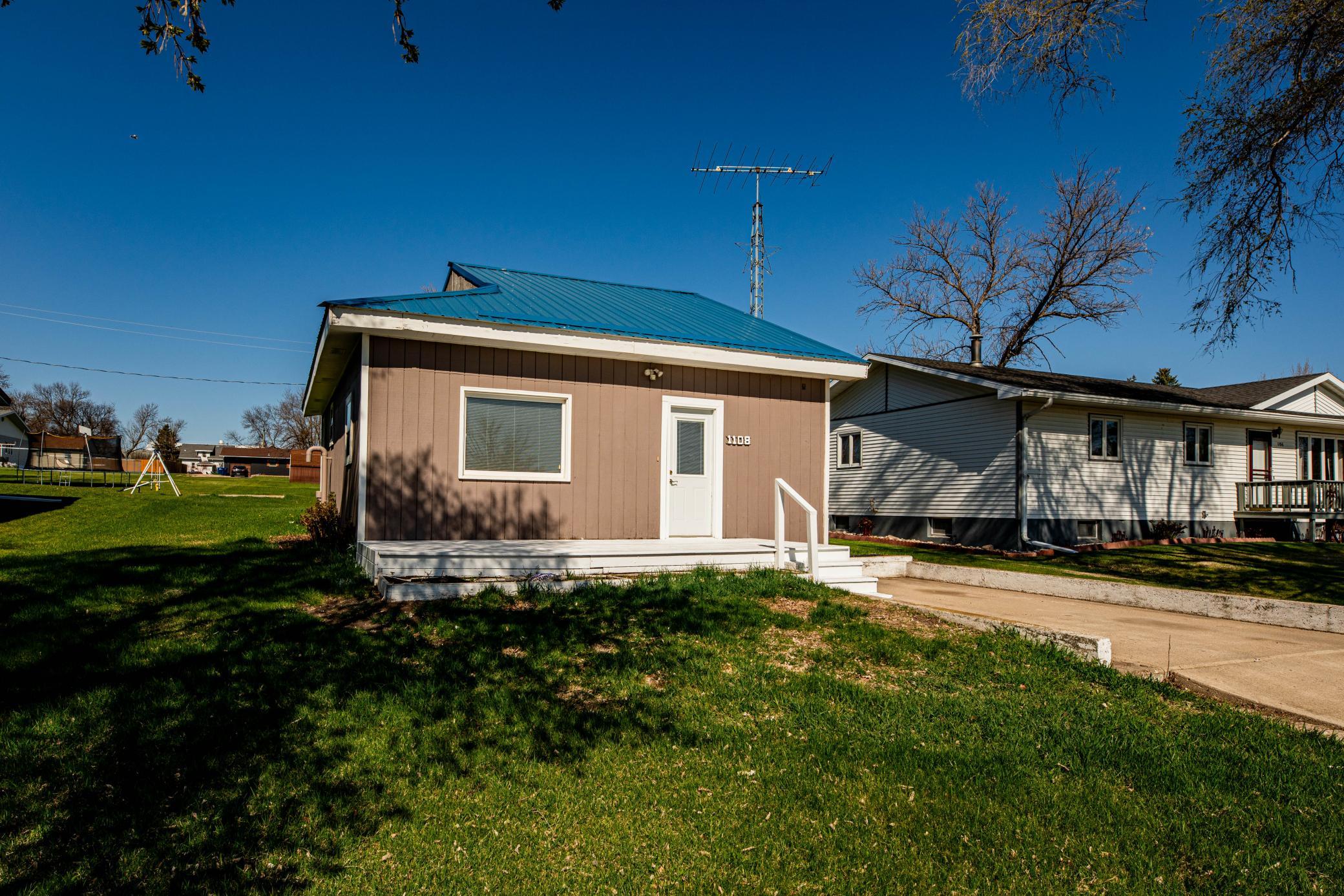 1940 single family home for sale at 1108 Forest Street in Lisbon, ND — 2 bed, 2 bath