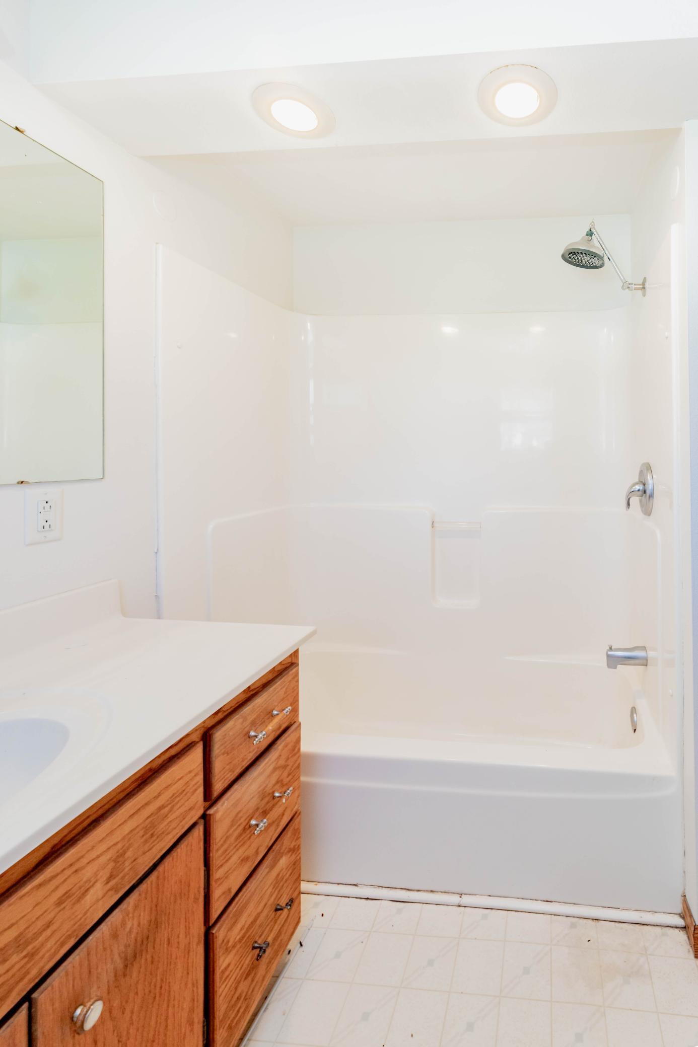 1940 single family home for sale at 1108 Forest Street in Lisbon, ND — 2 bed, 2 bath (photo 11 of 23)