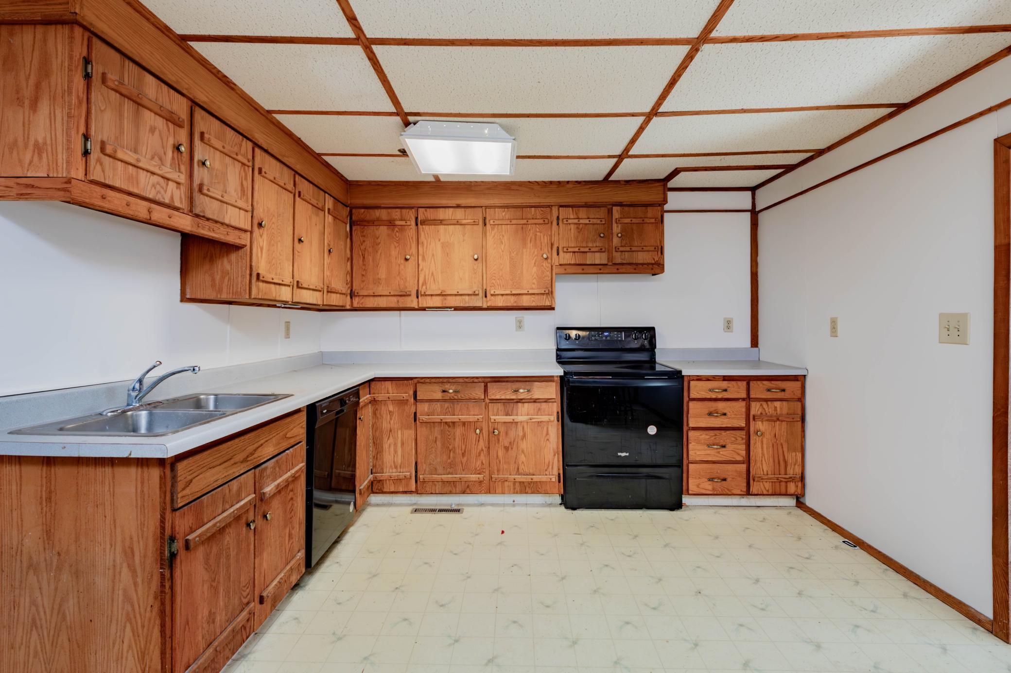 1940 single family home for sale at 1108 Forest Street in Lisbon, ND — 2 bed, 2 bath (photo 13 of 23)