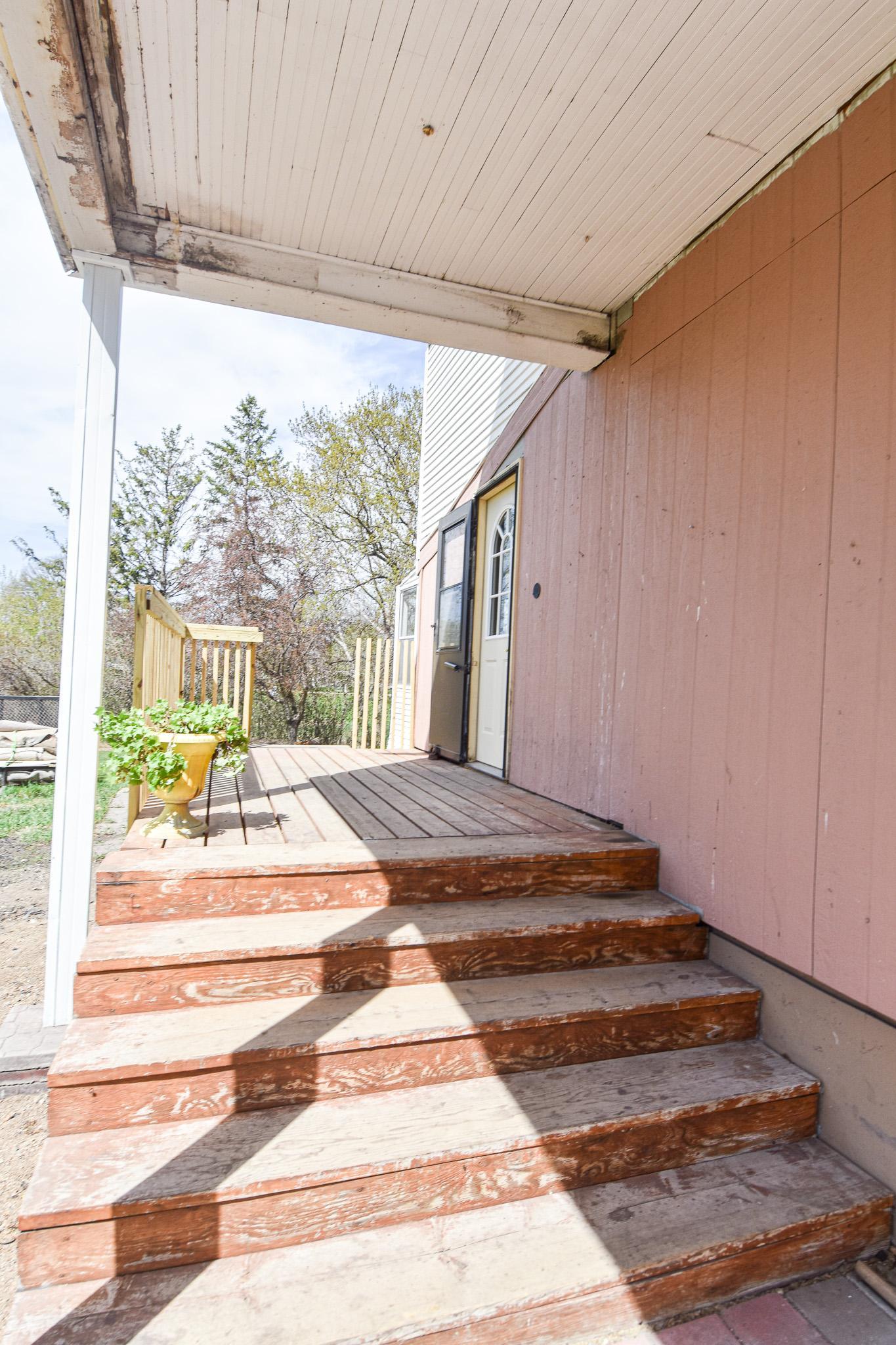 1920 single family home for sale at 117 Red Lake Avenue N in Saint Hilaire, MN — 4 bed, 2 bath (photo 2 of 35)