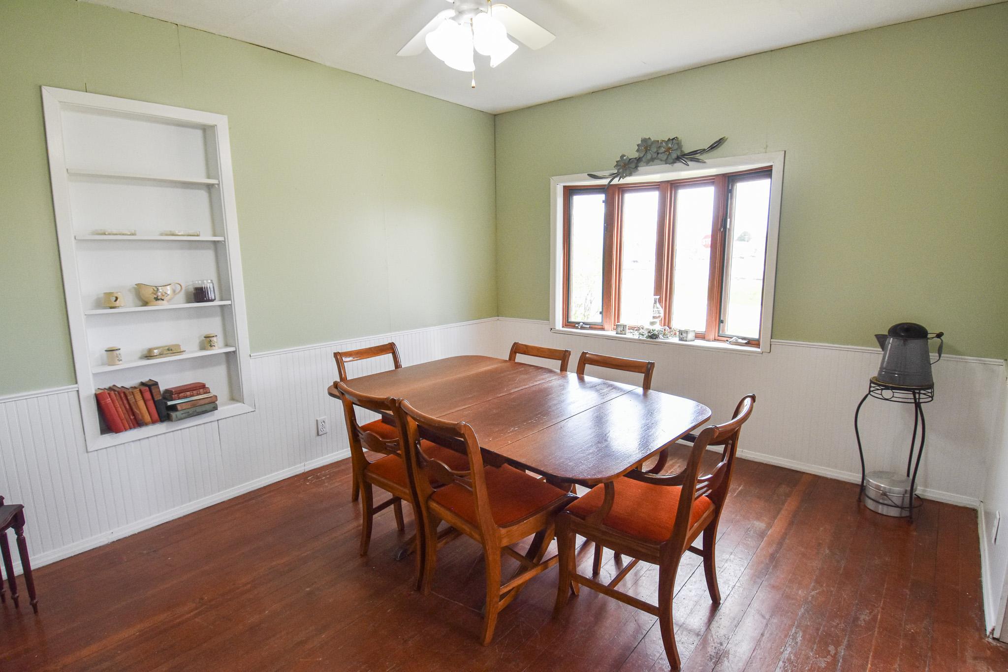 1920 single family home for sale at 117 Red Lake Avenue N in Saint Hilaire, MN — 4 bed, 2 bath (photo 17 of 35)