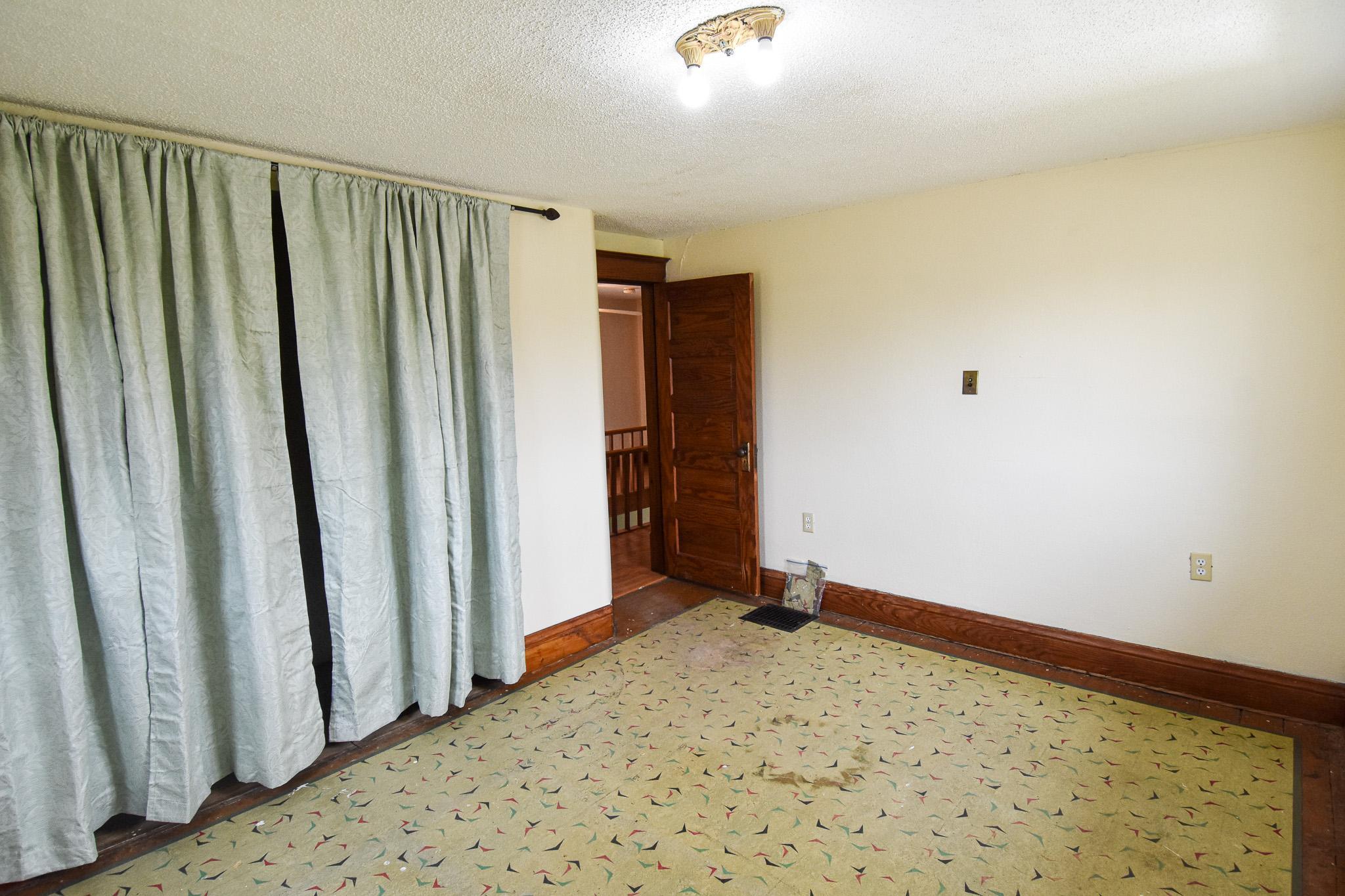 1920 single family home for sale at 117 Red Lake Avenue N in Saint Hilaire, MN — 4 bed, 2 bath (photo 25 of 35)