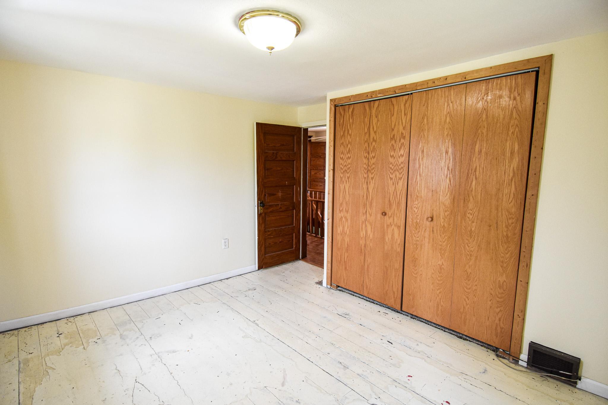 1920 single family home for sale at 117 Red Lake Avenue N in Saint Hilaire, MN — 4 bed, 2 bath (photo 31 of 35)