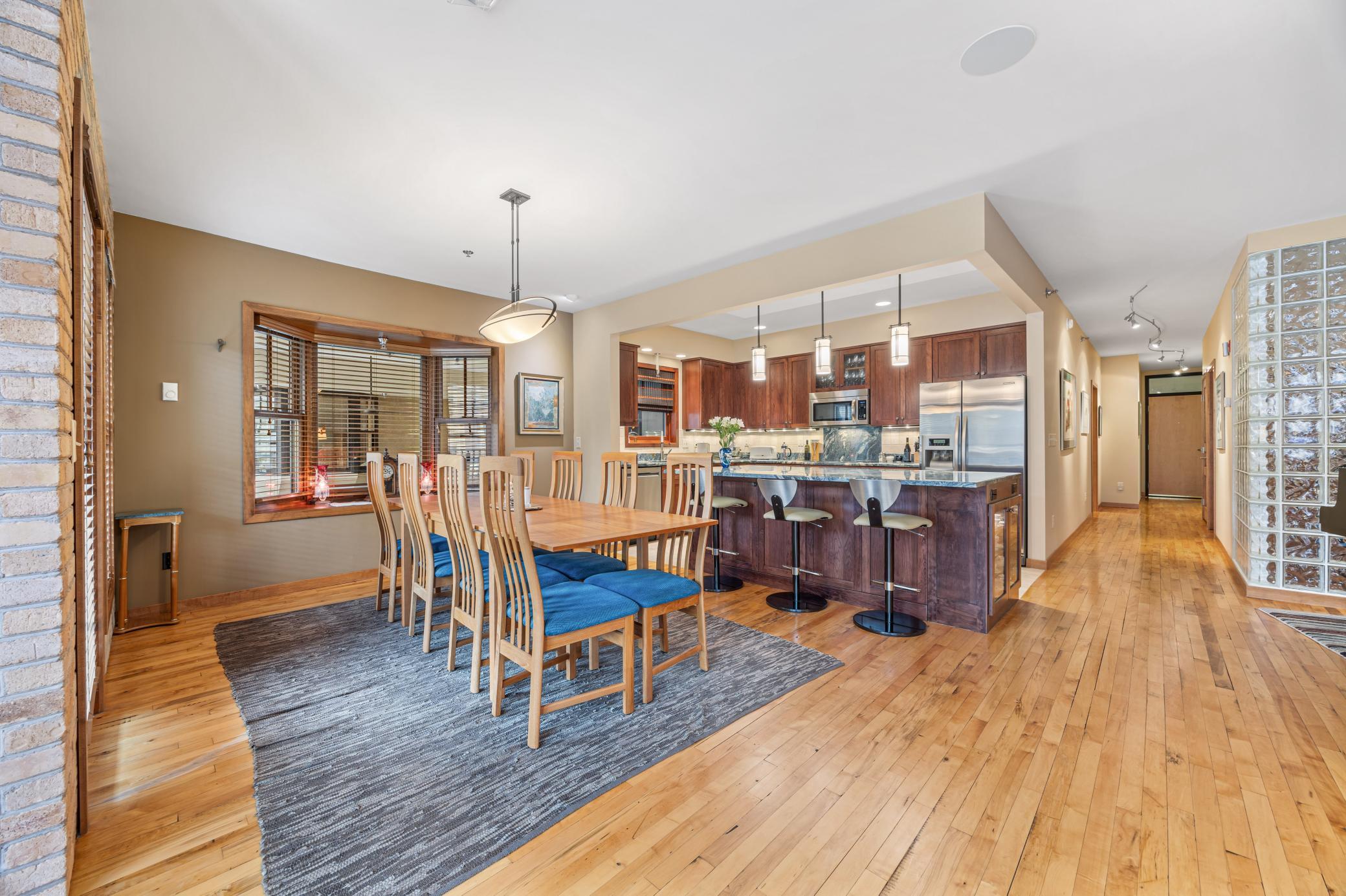 2007 condo for sale at 300 Broadway N, Unit 204 in Fargo, ND — 2 bed, 2 bath (photo 23 of 49)