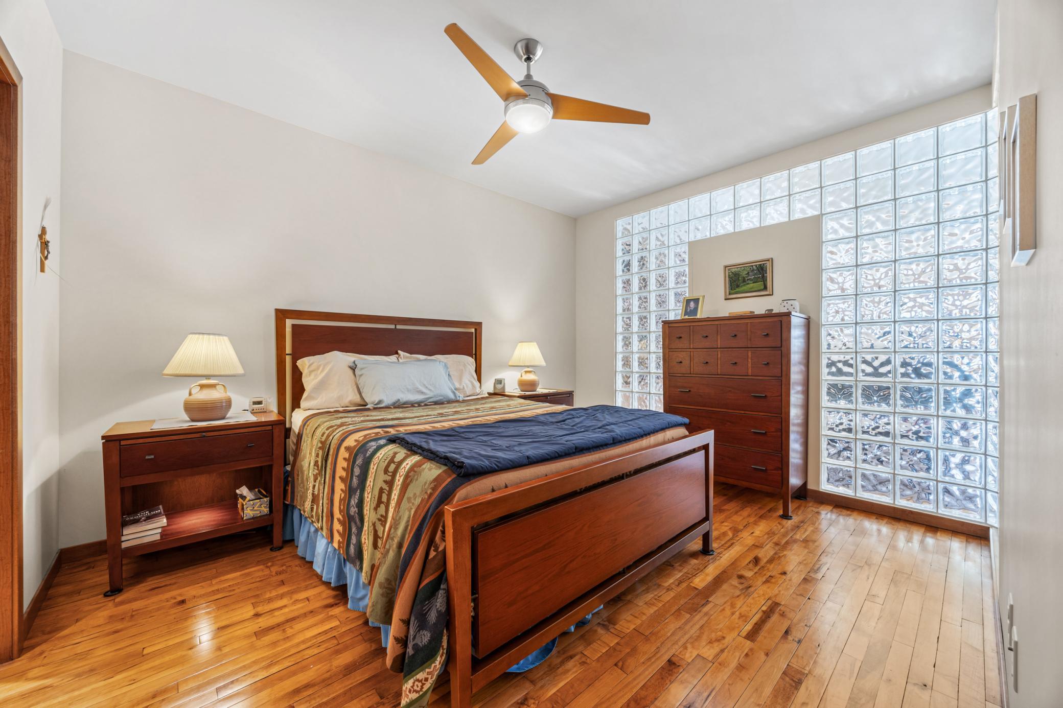 2007 condo for sale at 300 Broadway N, Unit 204 in Fargo, ND — 2 bed, 2 bath (photo 26 of 49)