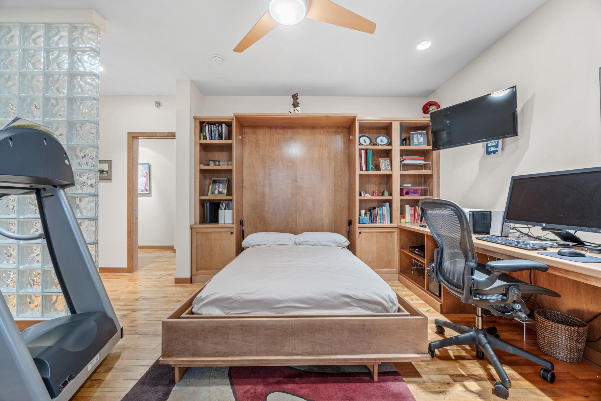 2007 condo for sale at 300 Broadway N, Unit 204 in Fargo, ND — 2 bed, 2 bath (photo 34 of 49)