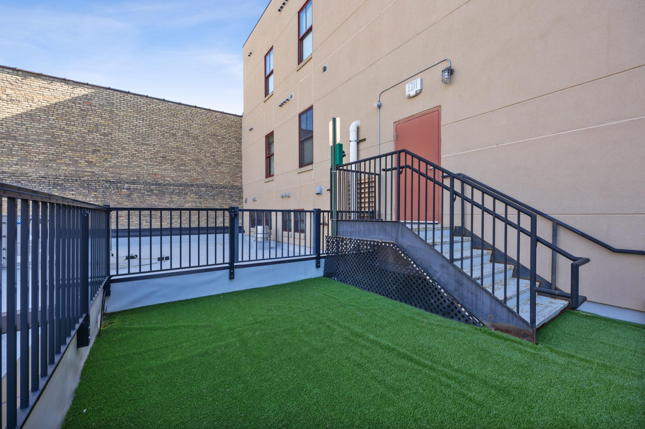 2007 condo for sale at 300 Broadway N, Unit 204 in Fargo, ND — 2 bed, 2 bath (photo 40 of 49)