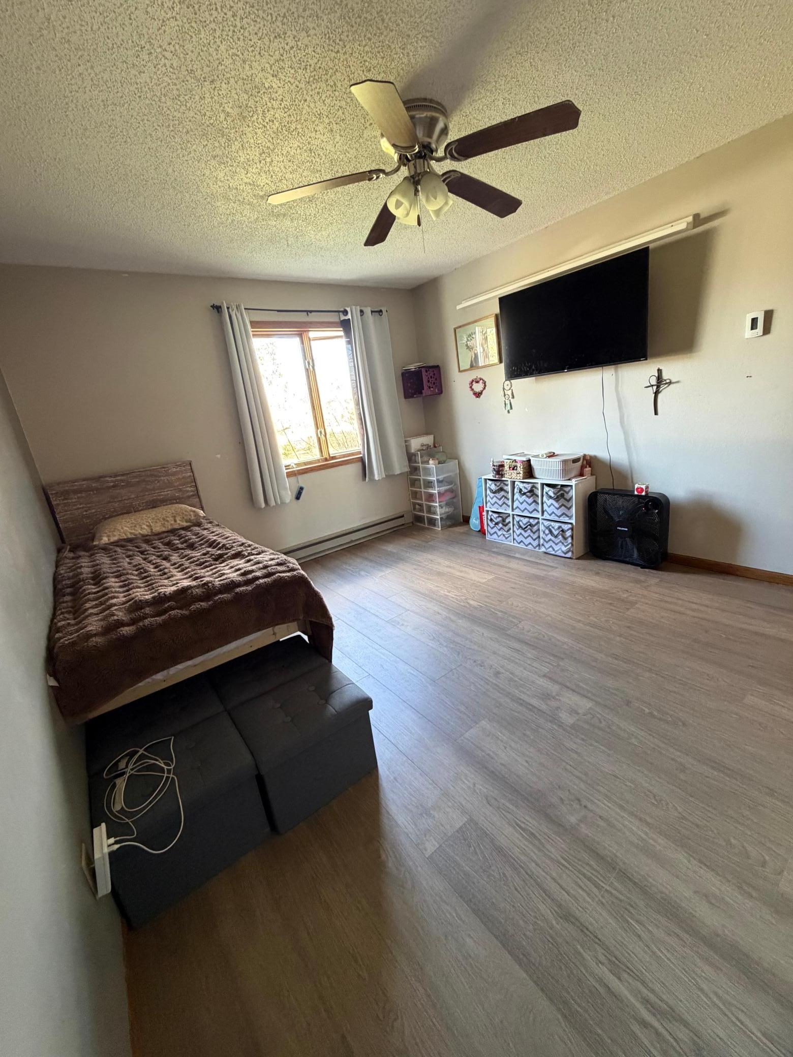 1992 single family home for sale at 765 Adams Avenue SW in Bemidji, MN — 4 bed, 2 bath (photo 14 of 40)