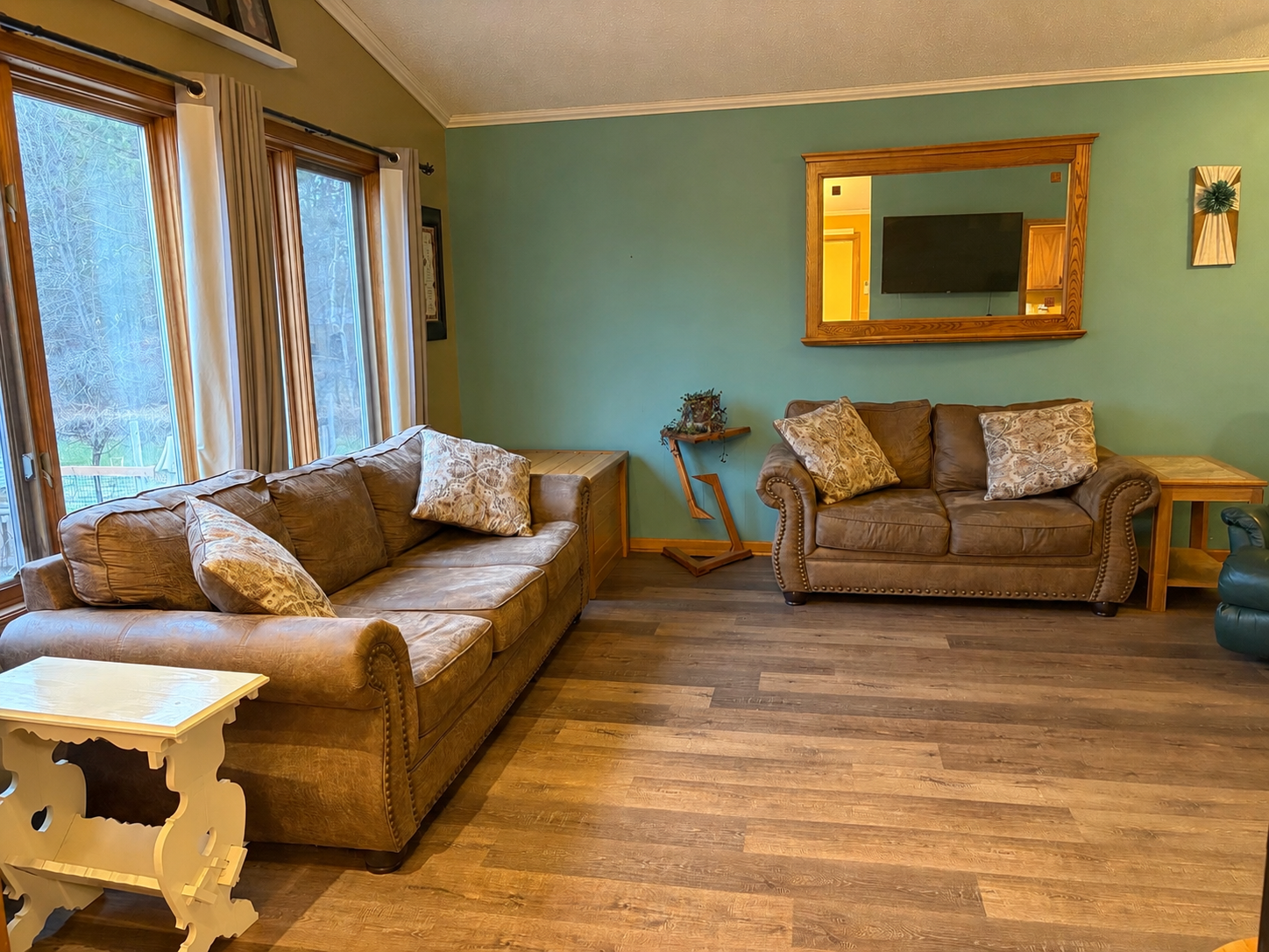 1992 single family home for sale at 765 Adams Avenue SW in Bemidji, MN — 4 bed, 2 bath (photo 7 of 40)