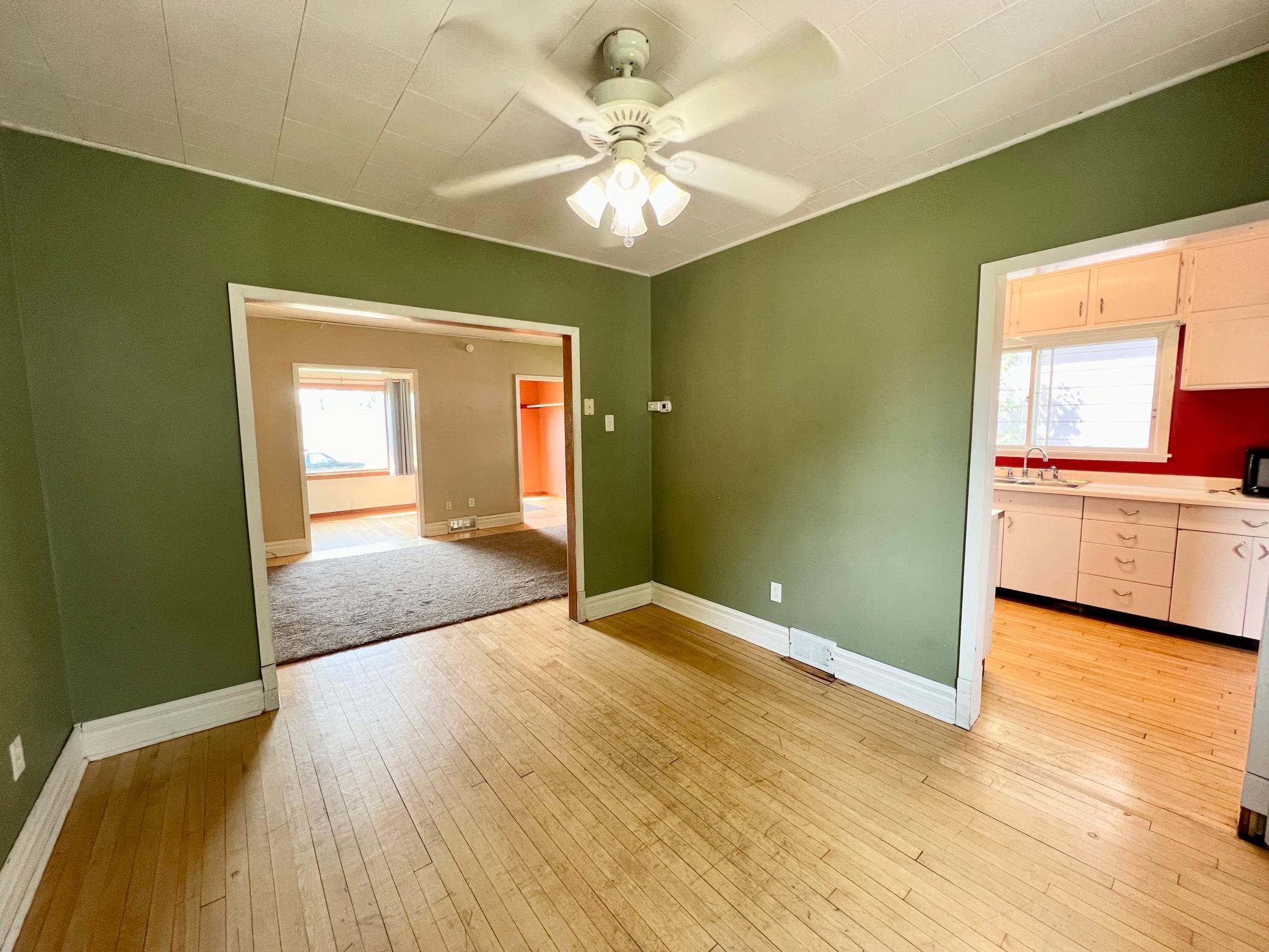 450 7th Street NW, Valley City ND 58072 - Photo 10 of 21