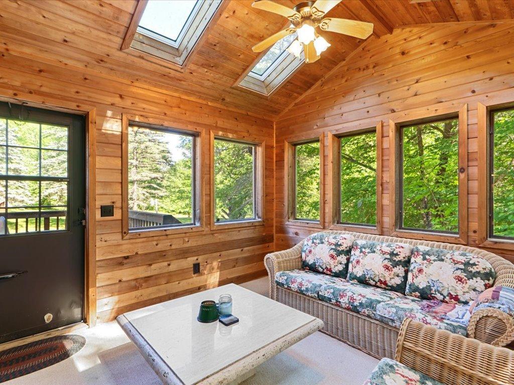 1975 single family home for sale at 45940 295th Street in Deerwood, MN — 6 bed, 6 bath (photo 11 of 90)