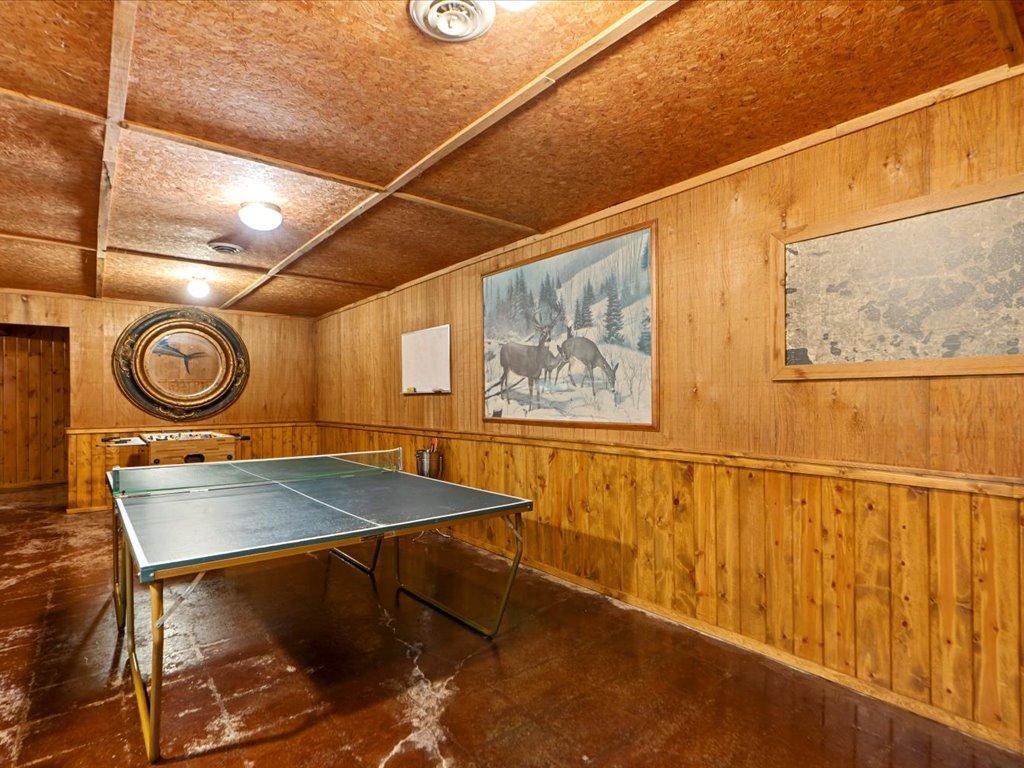 1975 single family home for sale at 45940 295th Street in Deerwood, MN — 6 bed, 6 bath (photo 34 of 90)