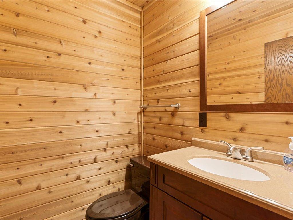 1975 single family home for sale at 45940 295th Street in Deerwood, MN — 6 bed, 6 bath (photo 40 of 90)