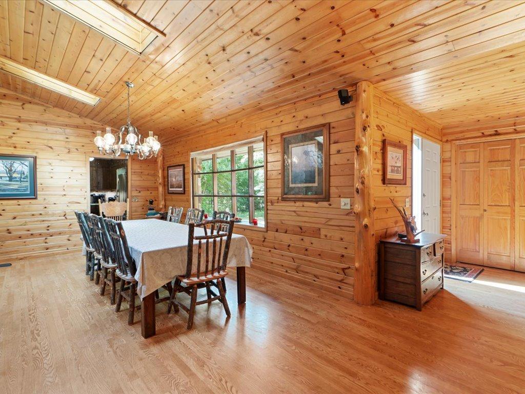 1975 single family home for sale at 45940 295th Street in Deerwood, MN — 6 bed, 6 bath (photo 6 of 90)