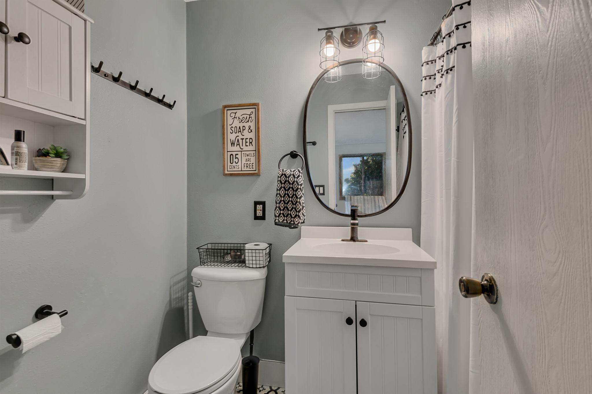 1988 single family home for sale at 3885 Wahtomin Trail NW in Alexandria, MN — 2 bed, 1 bath (photo 12 of 34)