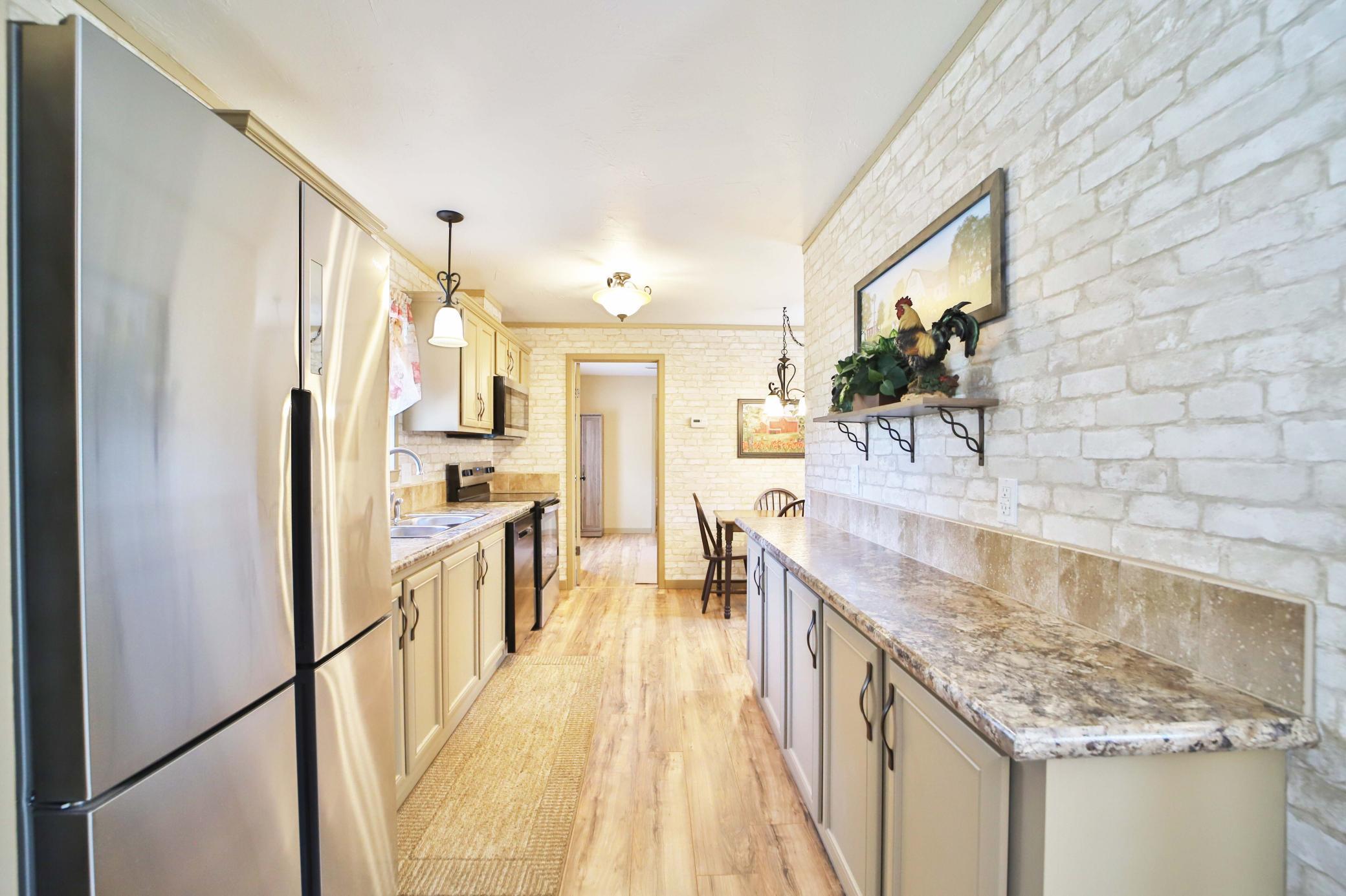 2016 single family home for sale at 9188 Estate Circle in Brainerd, MN — 3 bed, 2 bath (photo 6 of 56)