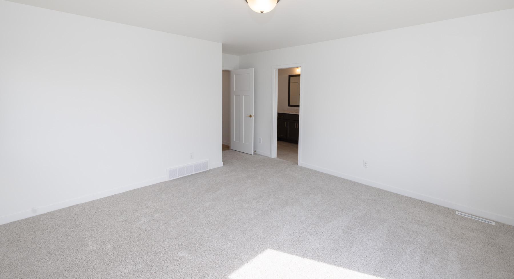 2026 single family home for sale at 2575 Golden Lane S in Fargo, ND — 4 bed, 3 bath (photo 23 of 44)