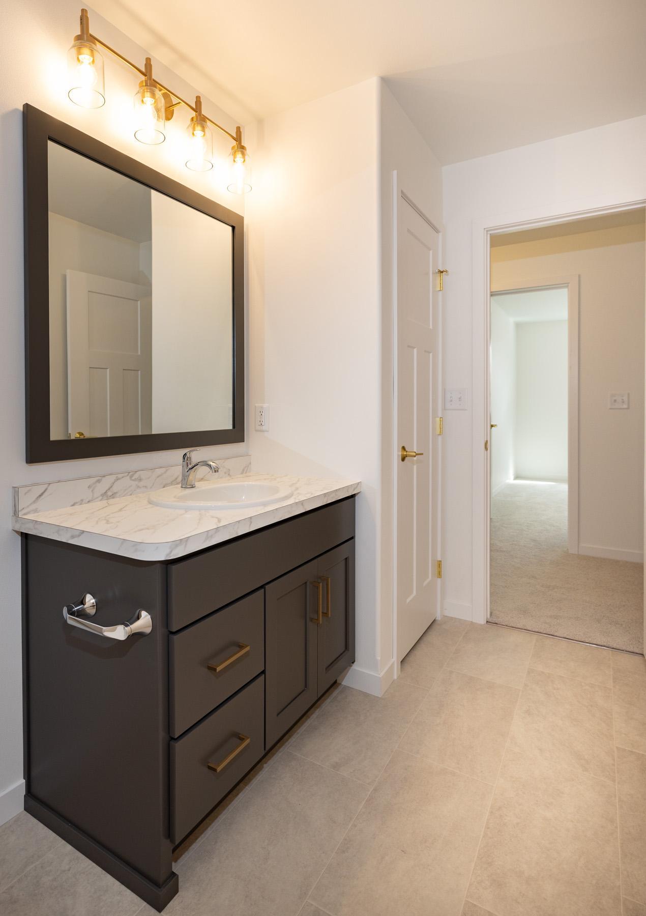2026 single family home for sale at 2575 Golden Lane S in Fargo, ND — 4 bed, 3 bath (photo 38 of 44)