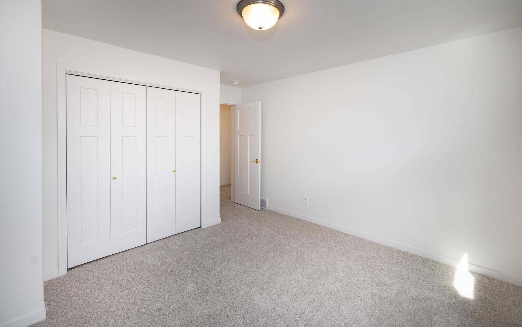 2026 single family home for sale at 2575 Golden Lane S in Fargo, ND — 4 bed, 3 bath (photo 40 of 44)