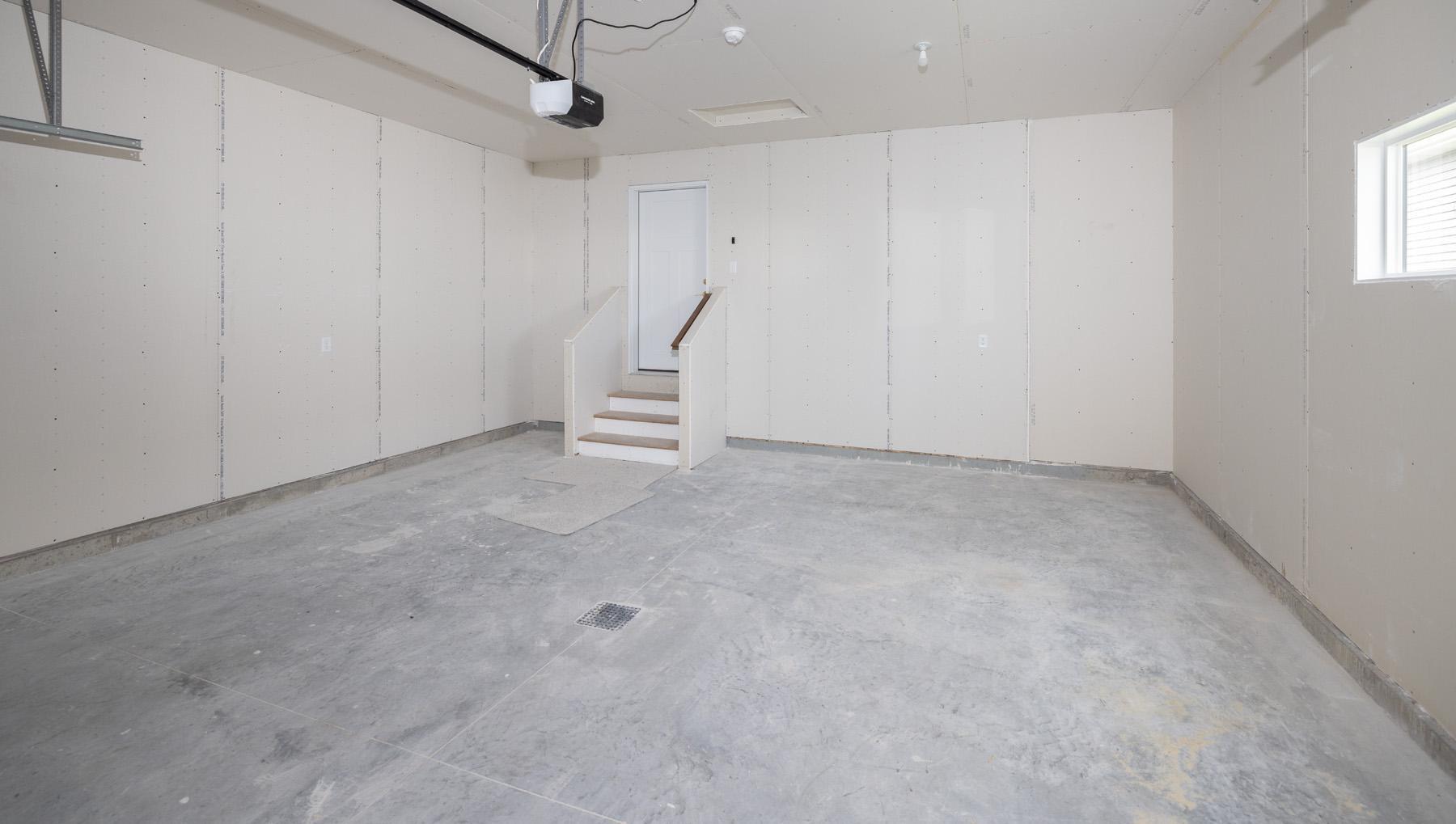 2026 single family home for sale at 2575 Golden Lane S in Fargo, ND — 4 bed, 3 bath (photo 42 of 44)