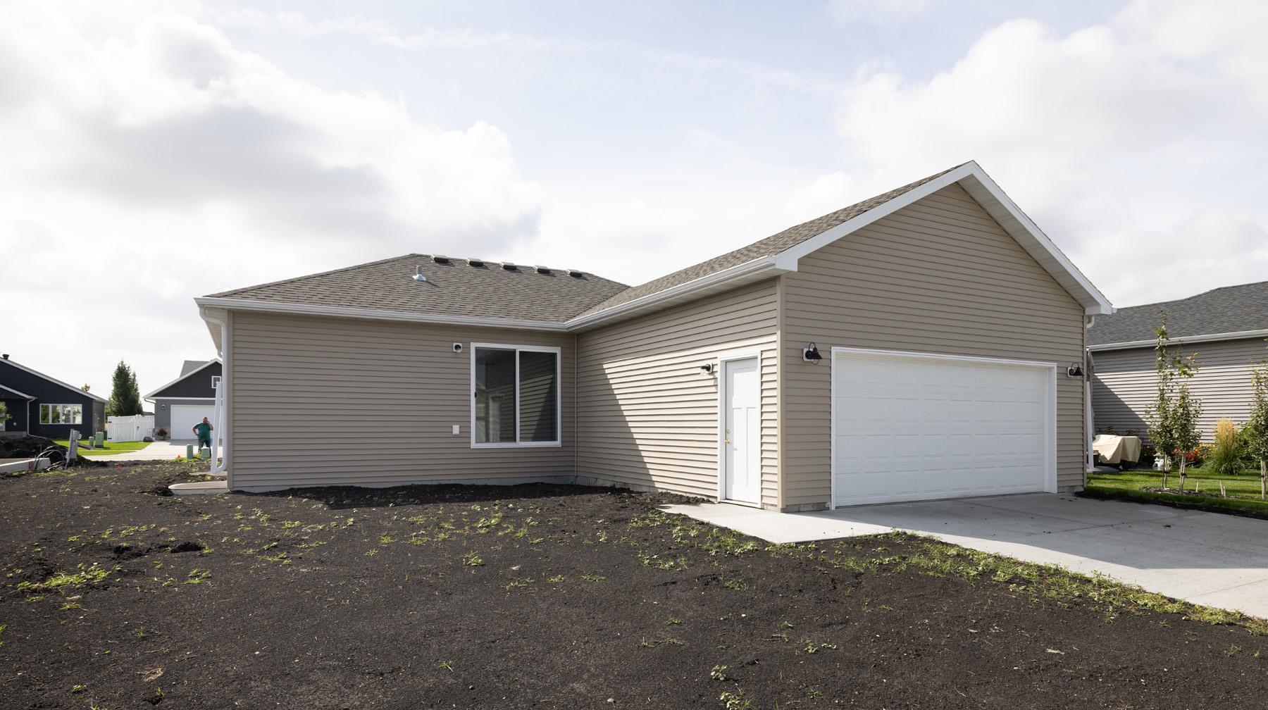 2026 single family home for sale at 2575 Golden Lane S in Fargo, ND — 4 bed, 3 bath (photo 44 of 44)