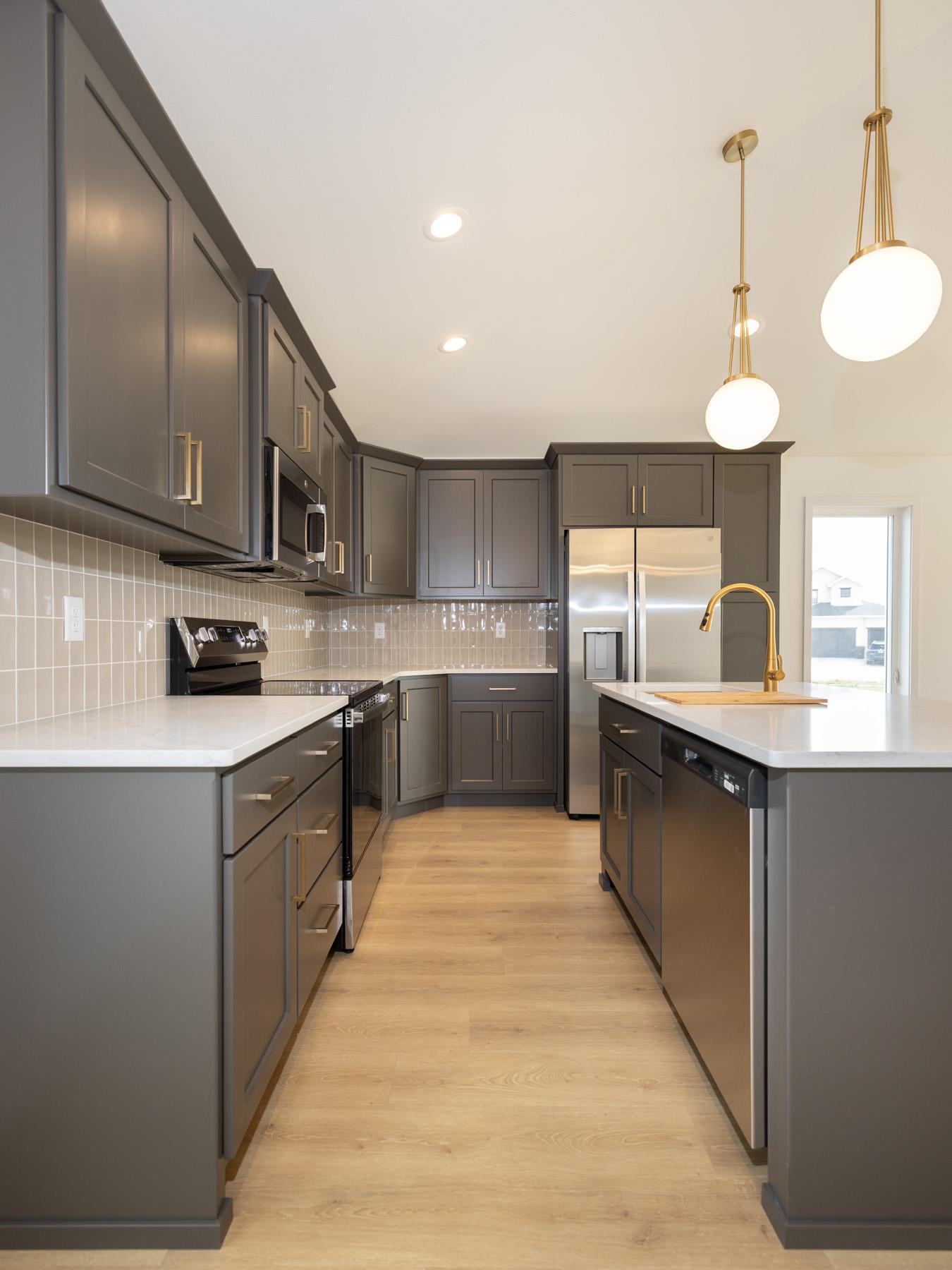 2026 single family home for sale at 2575 Golden Lane S in Fargo, ND — 4 bed, 3 bath (photo 9 of 44)