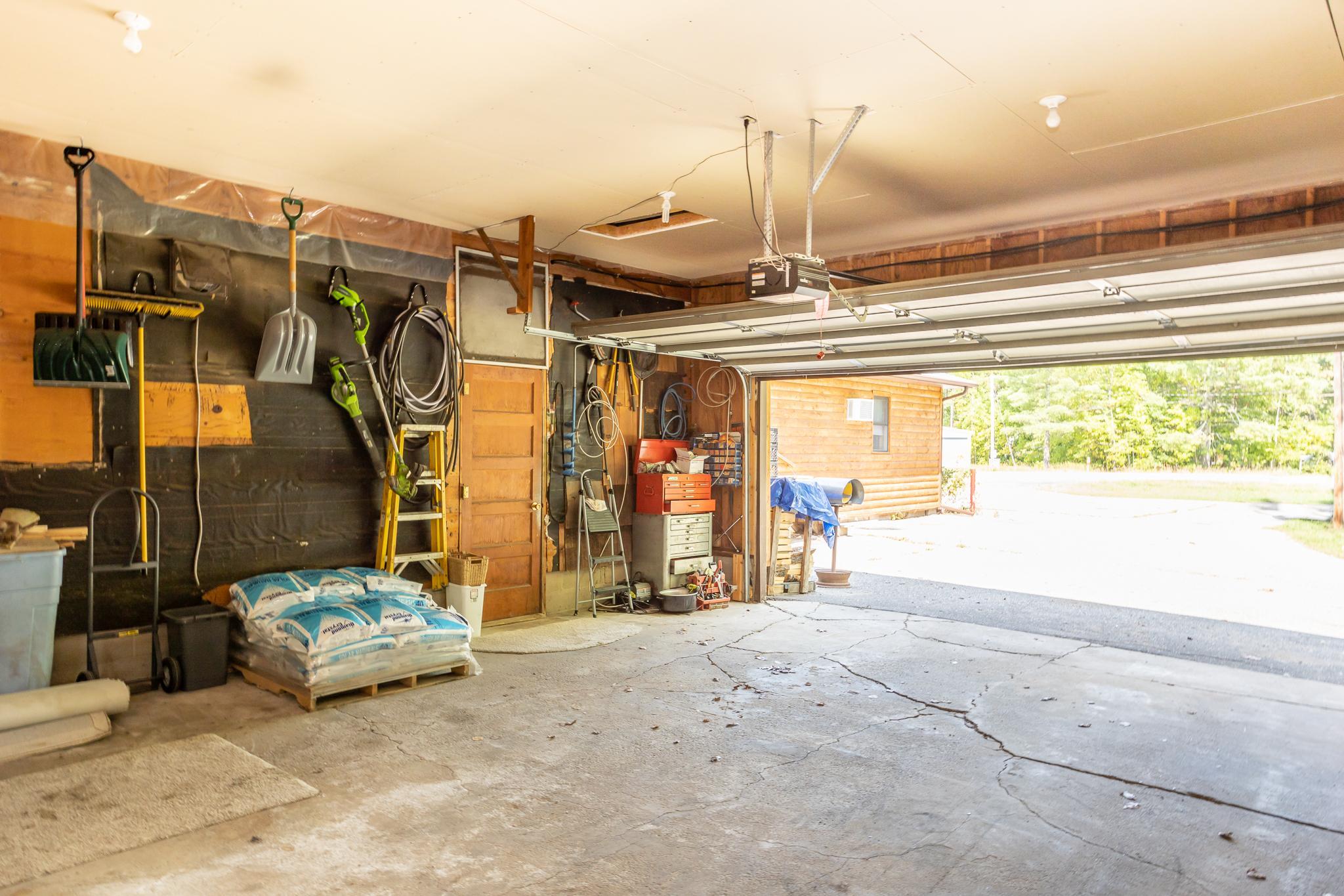 1953 single family home for sale at 3062 _State Highway 84 NE in Longville, MN — 2 bed, 2 bath (photo 16 of 29)