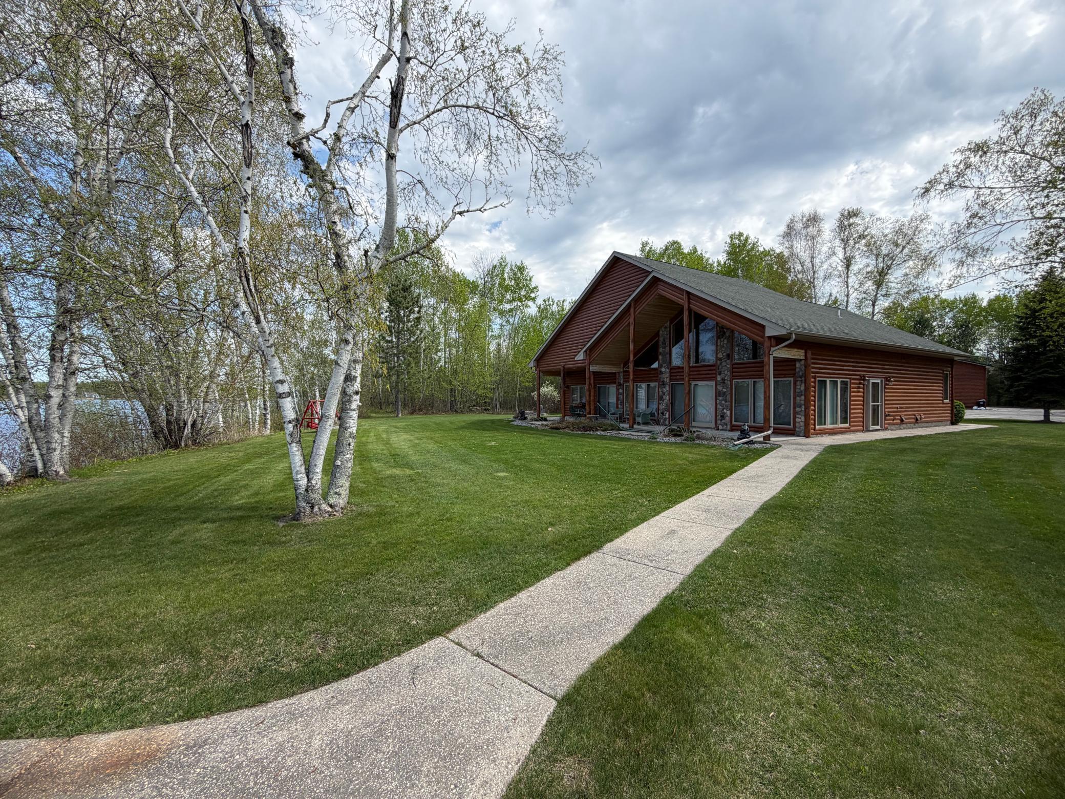 1377 Riverside Drive NW, Baudette MN 56623 - Photo 11 of 54