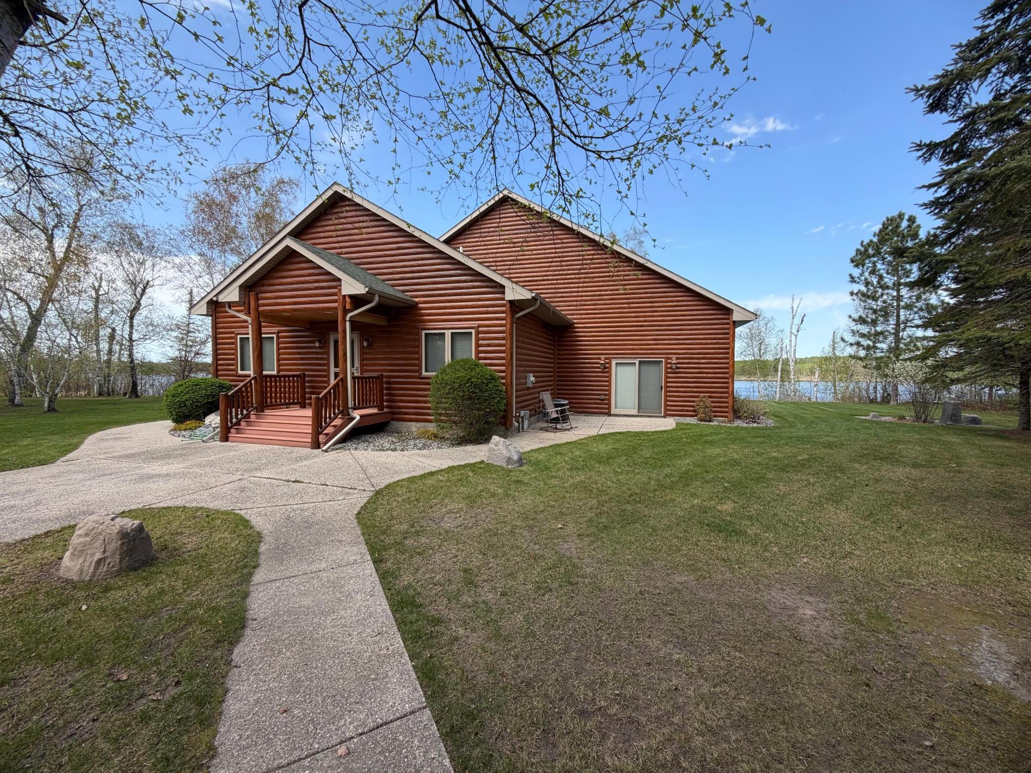 1377 Riverside Drive NW, Baudette MN 56623 - Photo 5 of 54