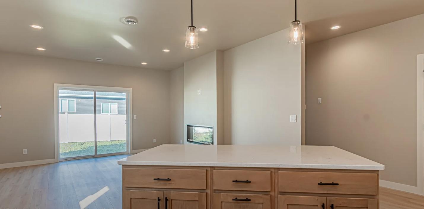 3842 Prairie Lane, Moorhead MN 56560 - Photo 5 of 8
