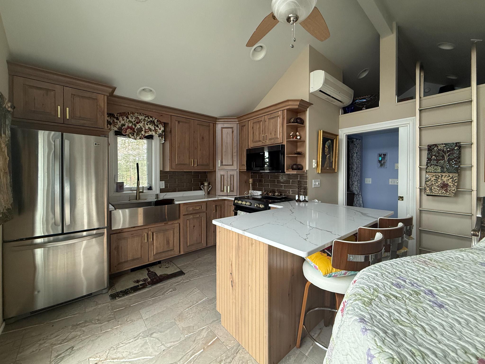 1947 single family home for sale at 2404 Lodge Road NE in Bemidji, MN — 1 bed, 1 bath (photo 24 of 38)