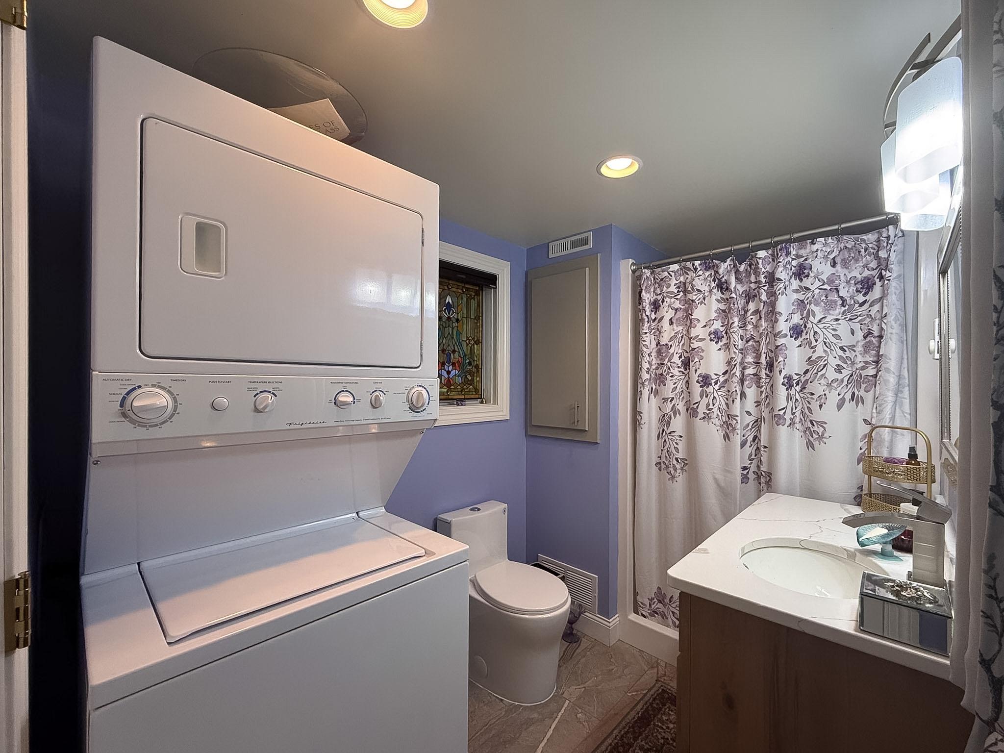 1947 single family home for sale at 2404 Lodge Road NE in Bemidji, MN — 1 bed, 1 bath (photo 35 of 38)