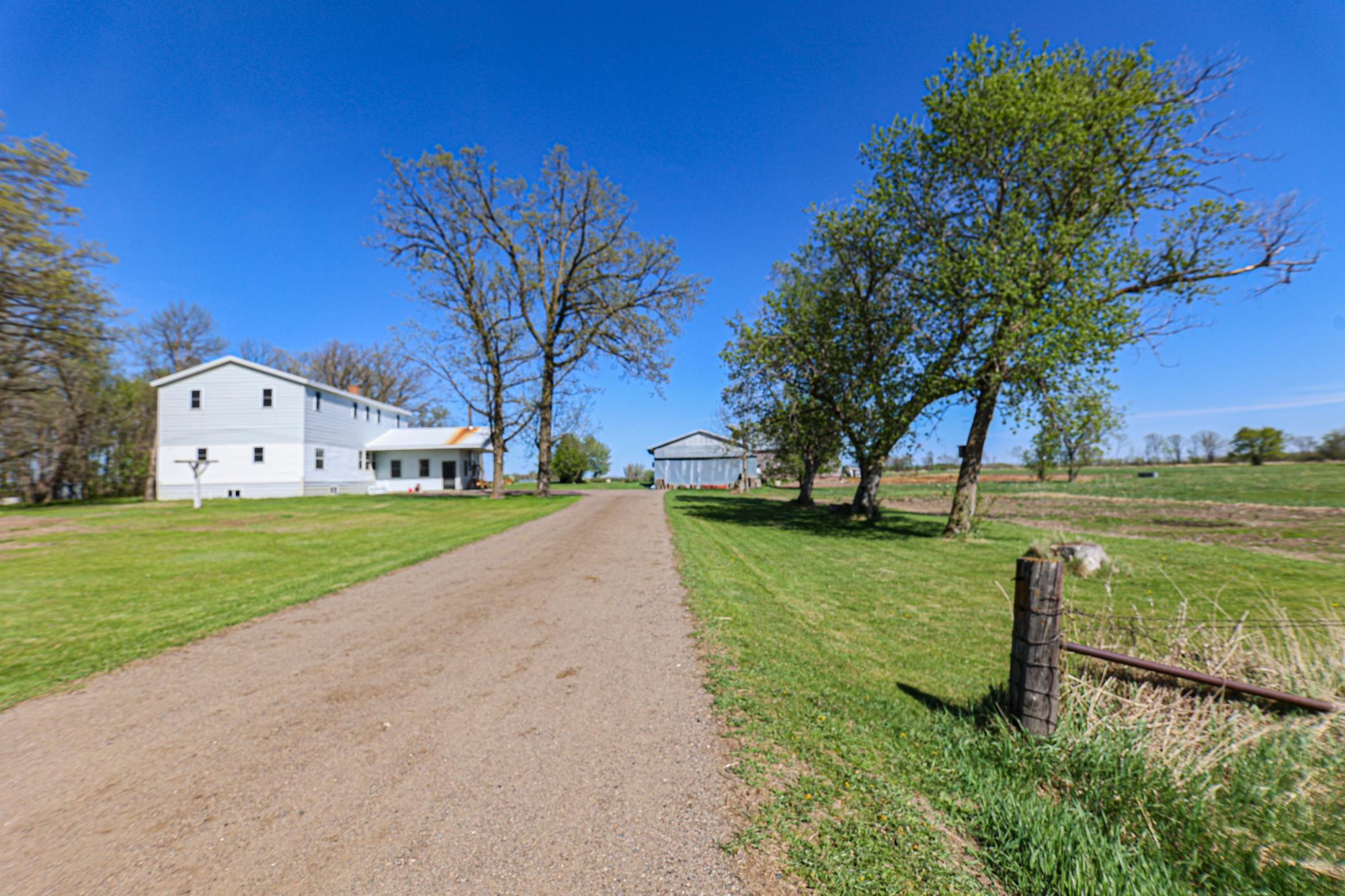 1995 single family home for sale at 28396 570th Avenue in Deer Creek, MN — 5 bed, 1 bath (photo 15 of 43)