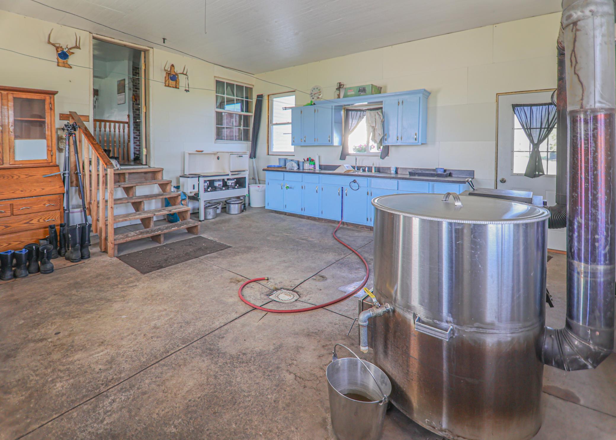 1995 single family home for sale at 28396 570th Avenue in Deer Creek, MN — 5 bed, 1 bath (photo 20 of 43)