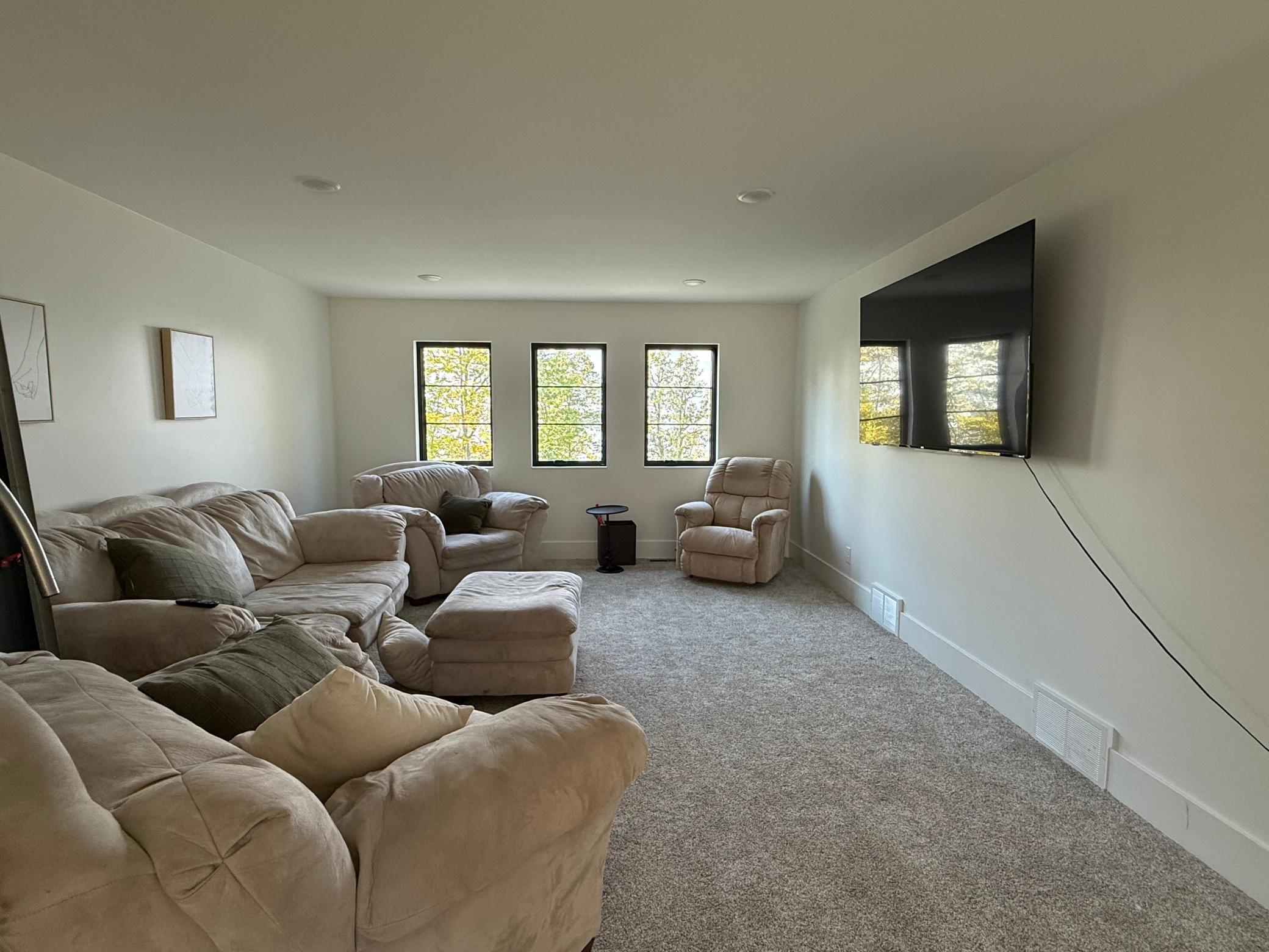 2023 single family home for sale at 4621 Waville Road NE in Bemidji, MN — 5 bed, 4 bath (photo 5 of 14)