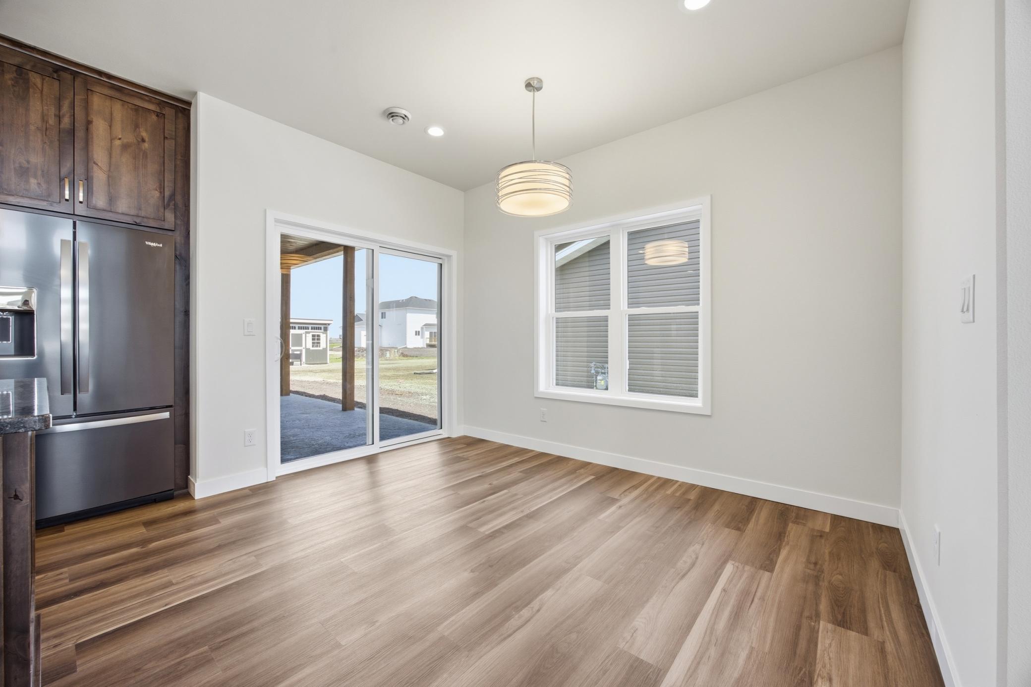 2025 single family home for sale at 4312 23rd Avenue S in Moorhead, MN — 3 bed, 3 bath (photo 6 of 35)